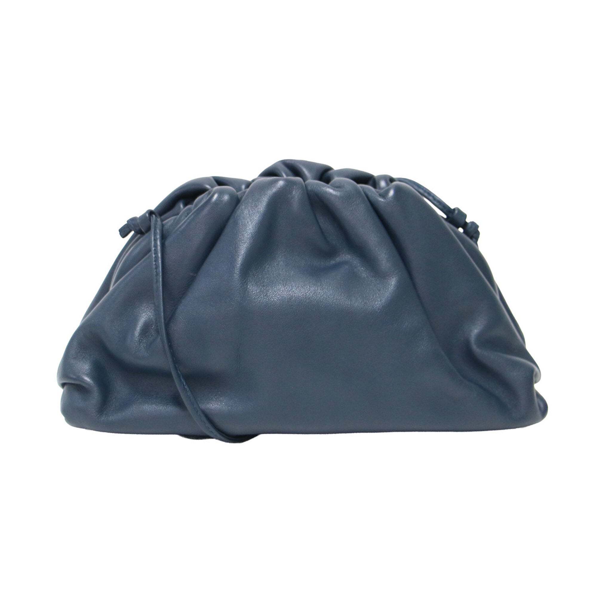 Bottega Veneta Navy Leather Pochette Shoulder Bag (Pre-Owned)