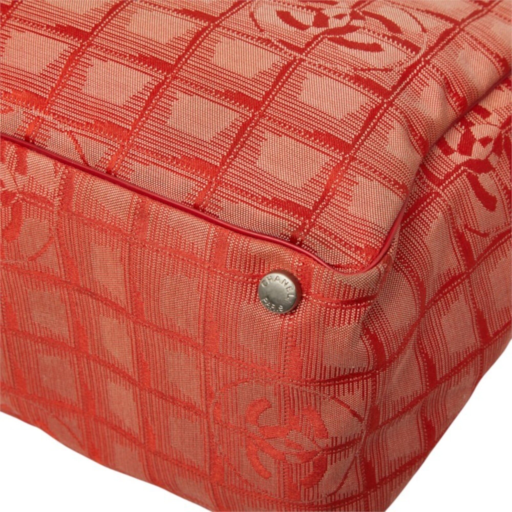 Chanel Red Color Nylon Leather Shoulder Bag Tote Bag (Pre-Owned)