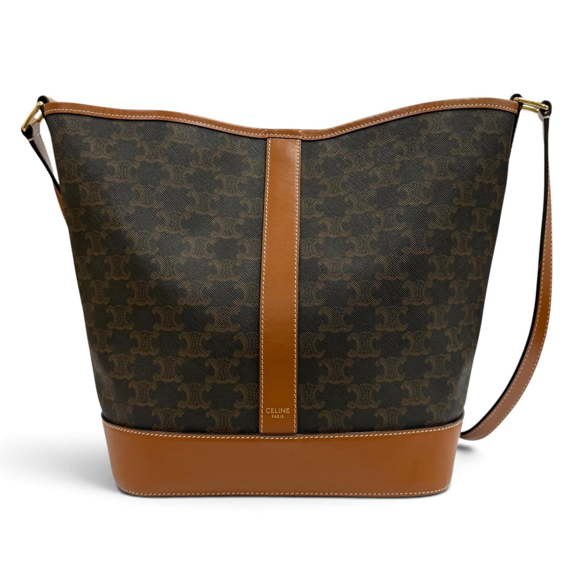 Celine Brown Leather Shoulder Bag (Pre-Owned)