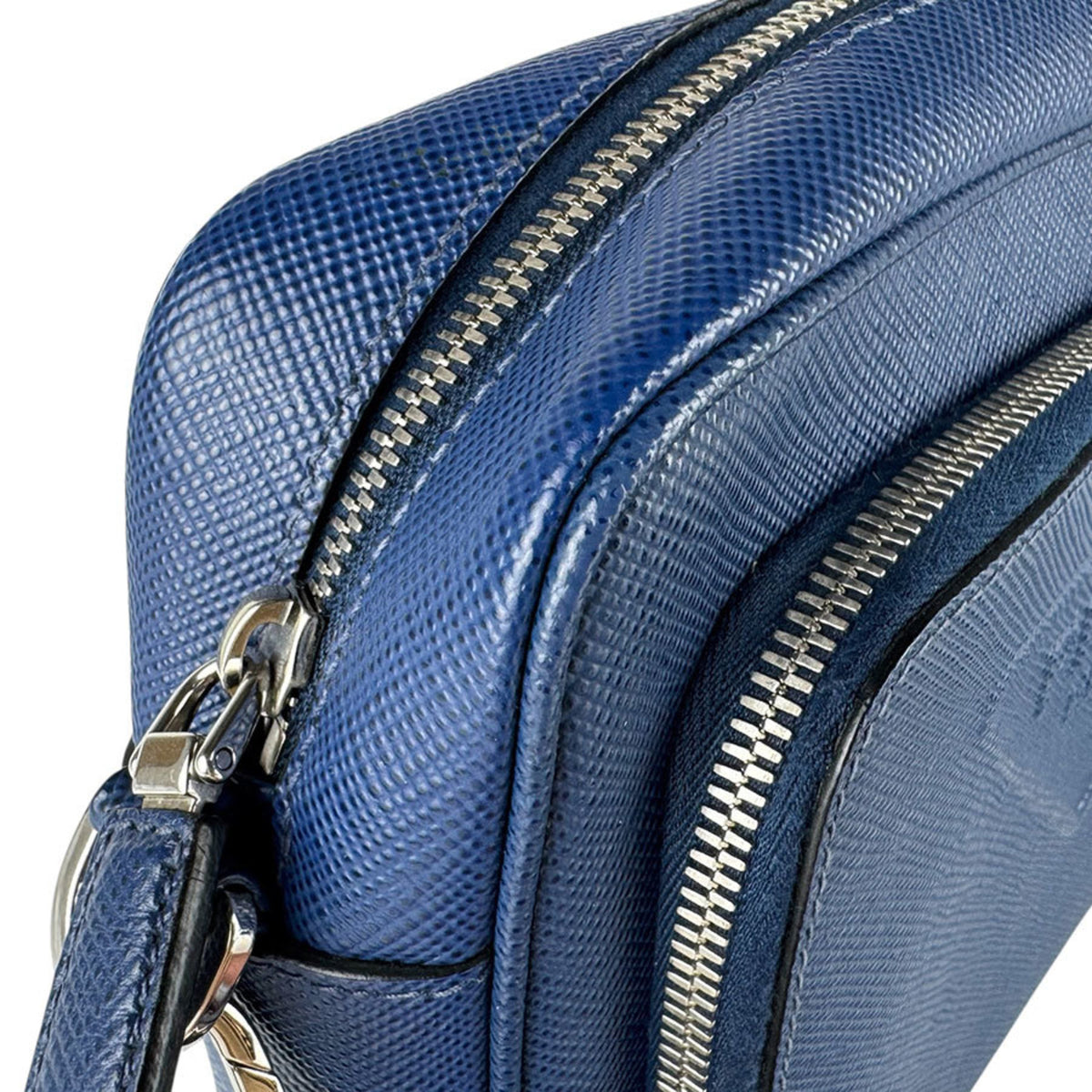 Prada Blue Leather Shoulder Bag (Pre-Owned)