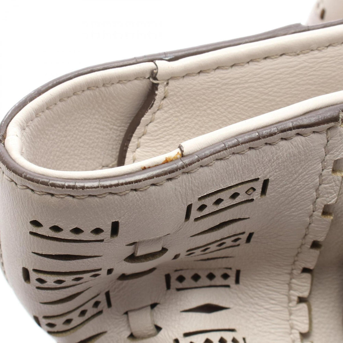 Tod's White Leather Handbag Shoulder Bag (Pre-Owned)