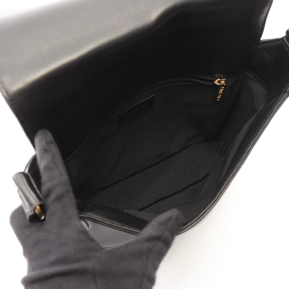 Chanel Black Leather Handbag Shoulder Bag (Pre-Owned)