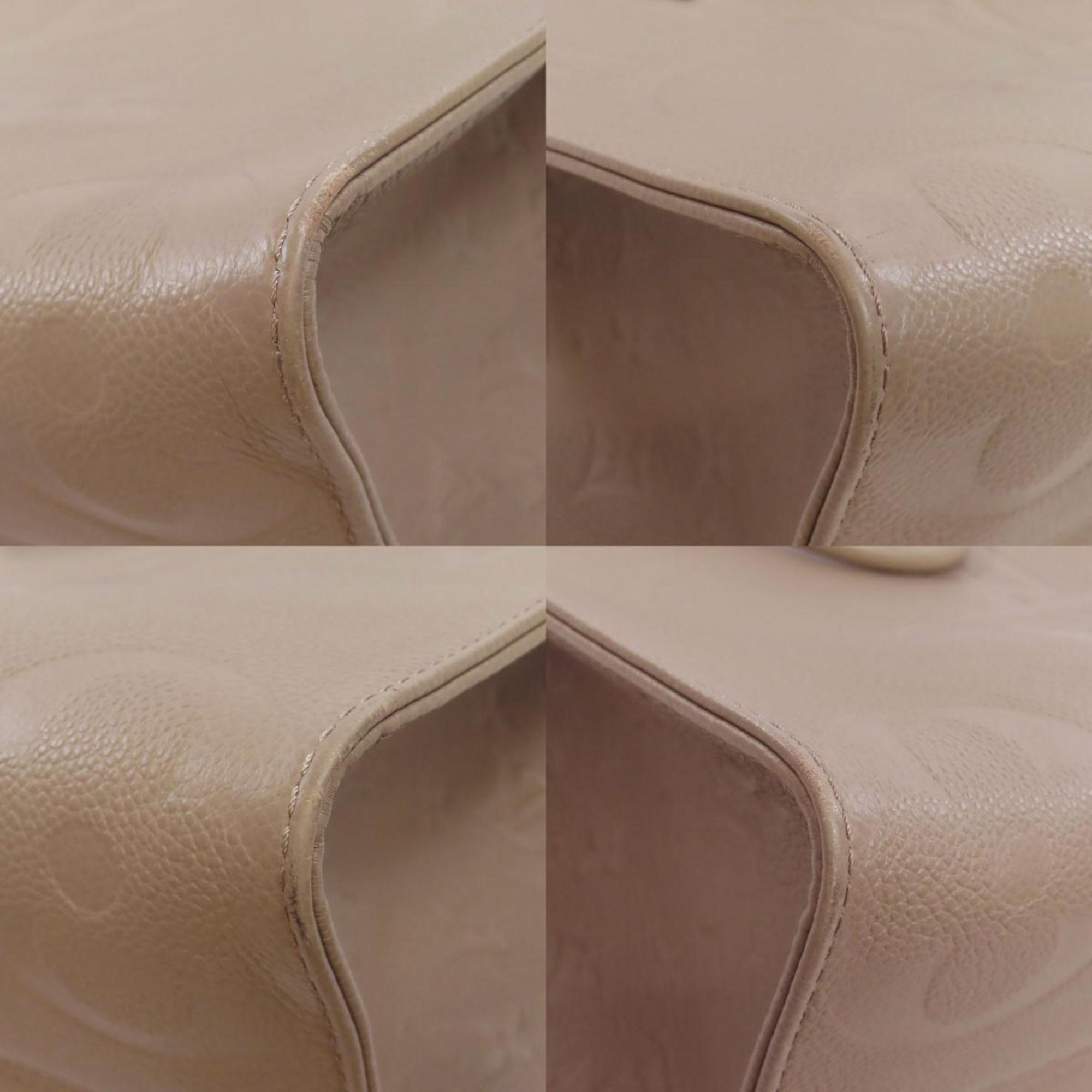 Louis Vuitton Beige Tote Bag (Pre-Owned)