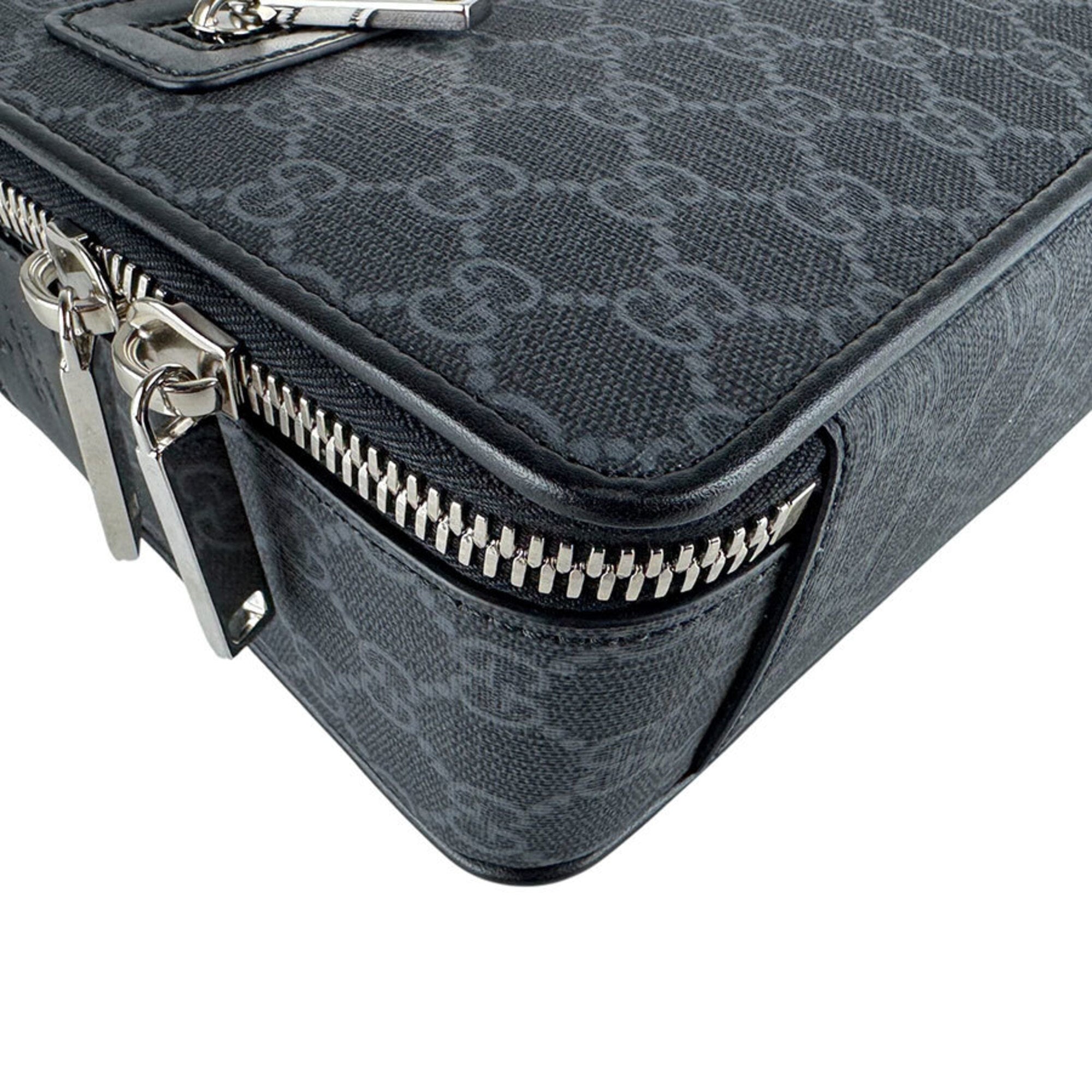 Gucci Black Gg Supreme Canvas Shoulder Bag (Pre-Owned)