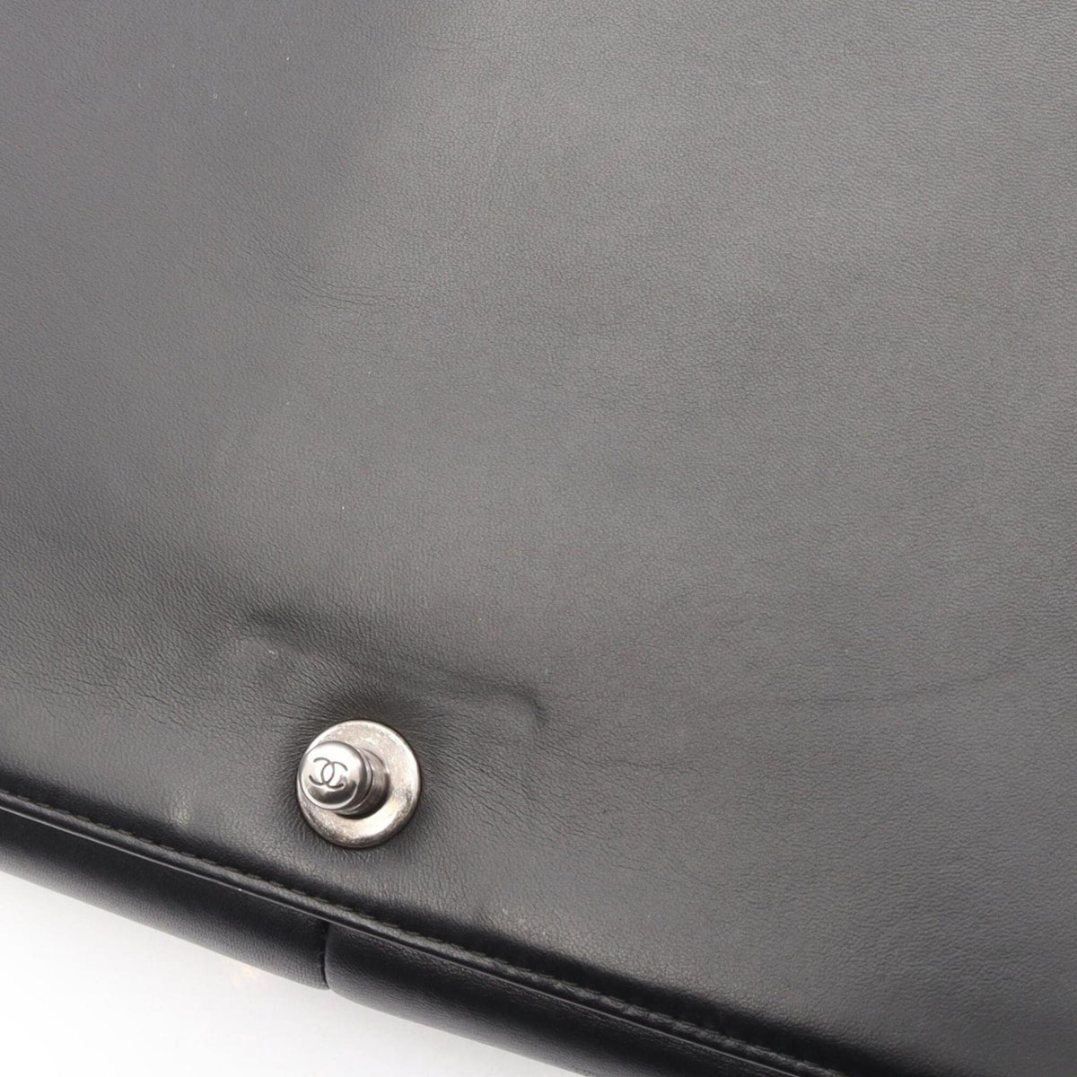 Chanel Black Leather Handbag Shoulder Bag (Pre-Owned)