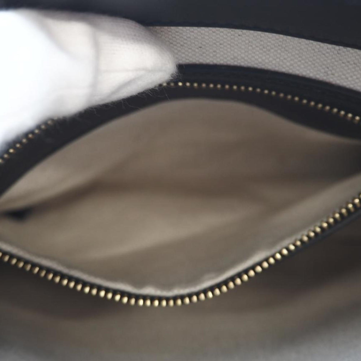 Gucci Black Leather Handbag (Pre-Owned)