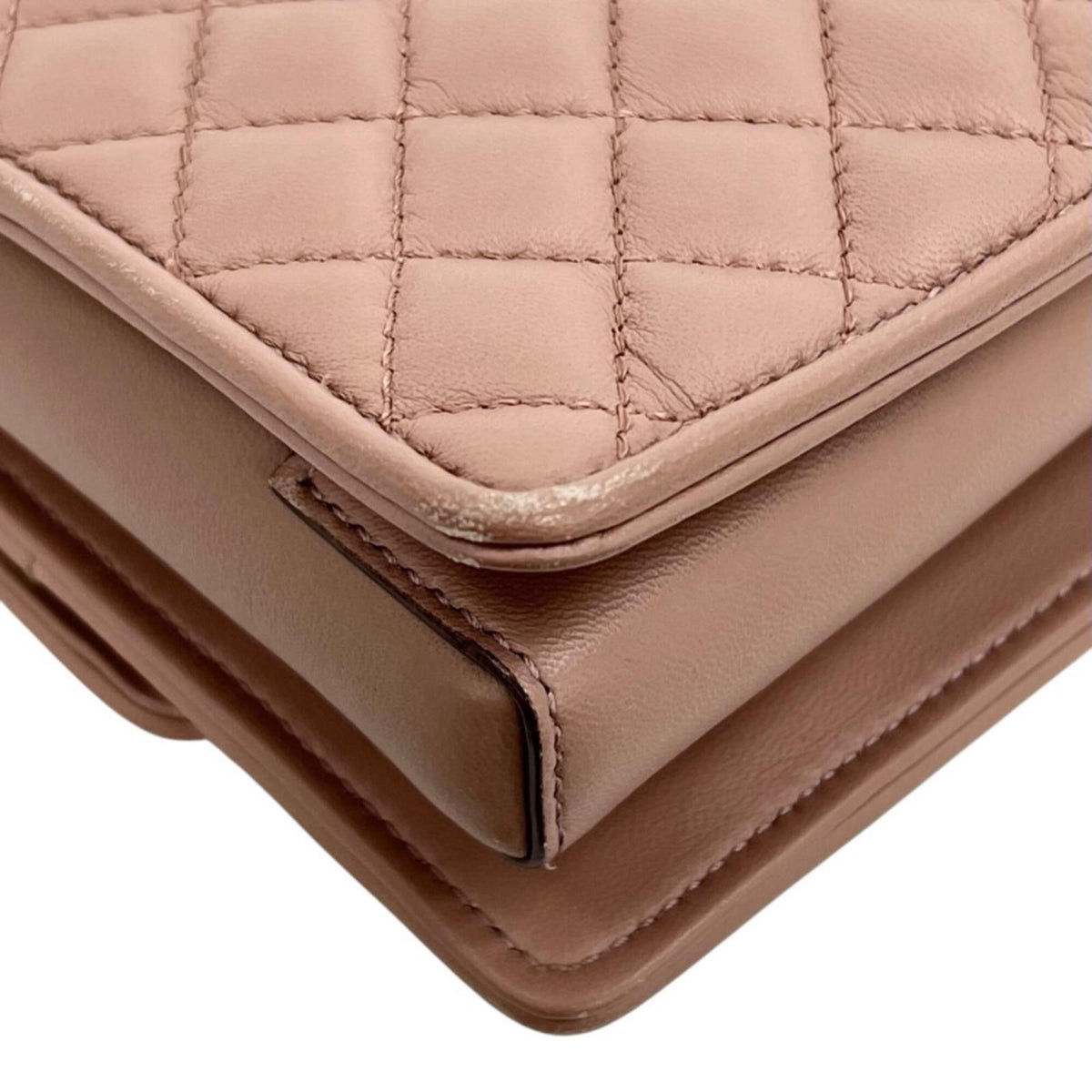 Salvatore Ferragamo Pink Leather Shoulder Bag (Pre-Owned)