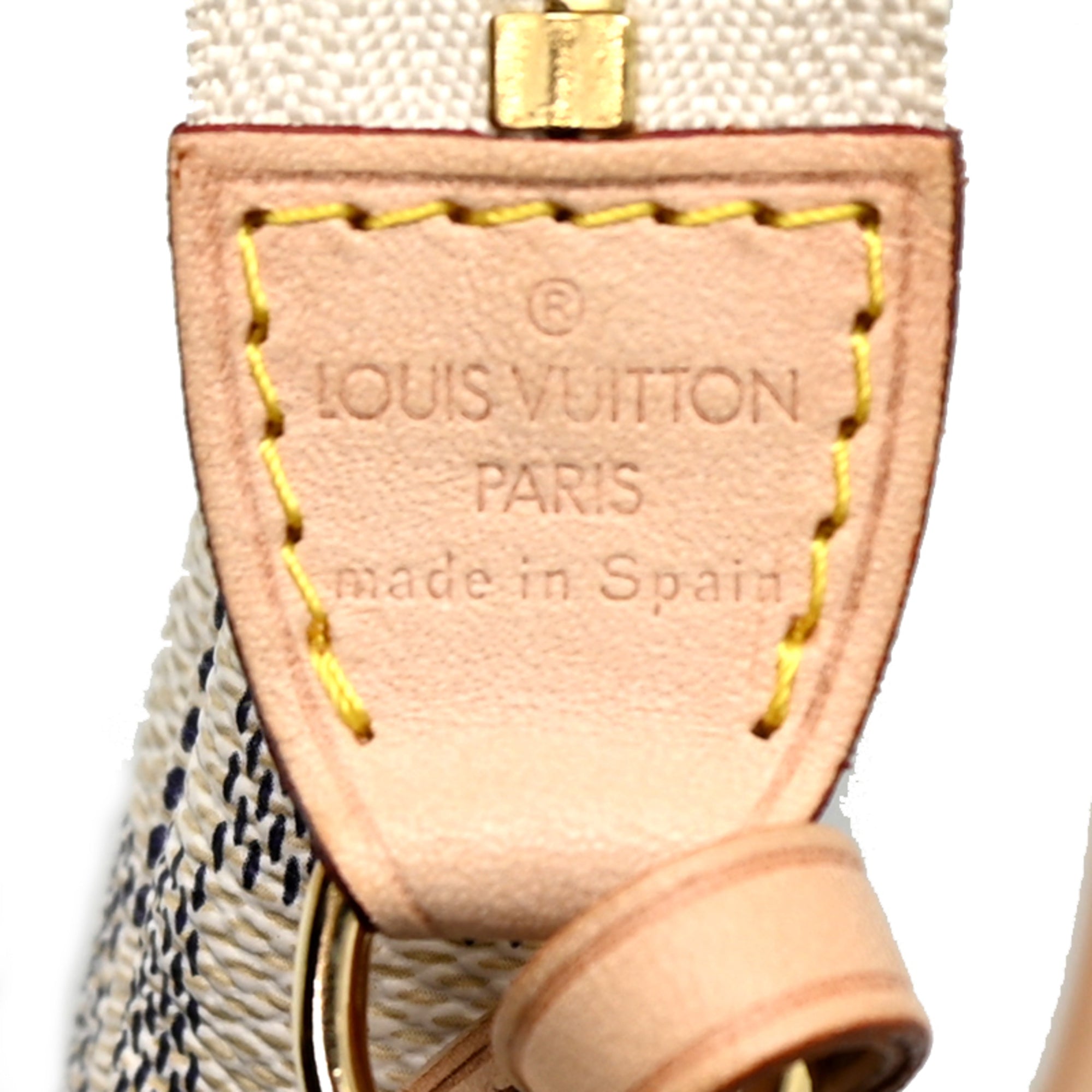 Louis Vuitton White Damier Azur Pochette Shoulder Bag (Pre-Owned)