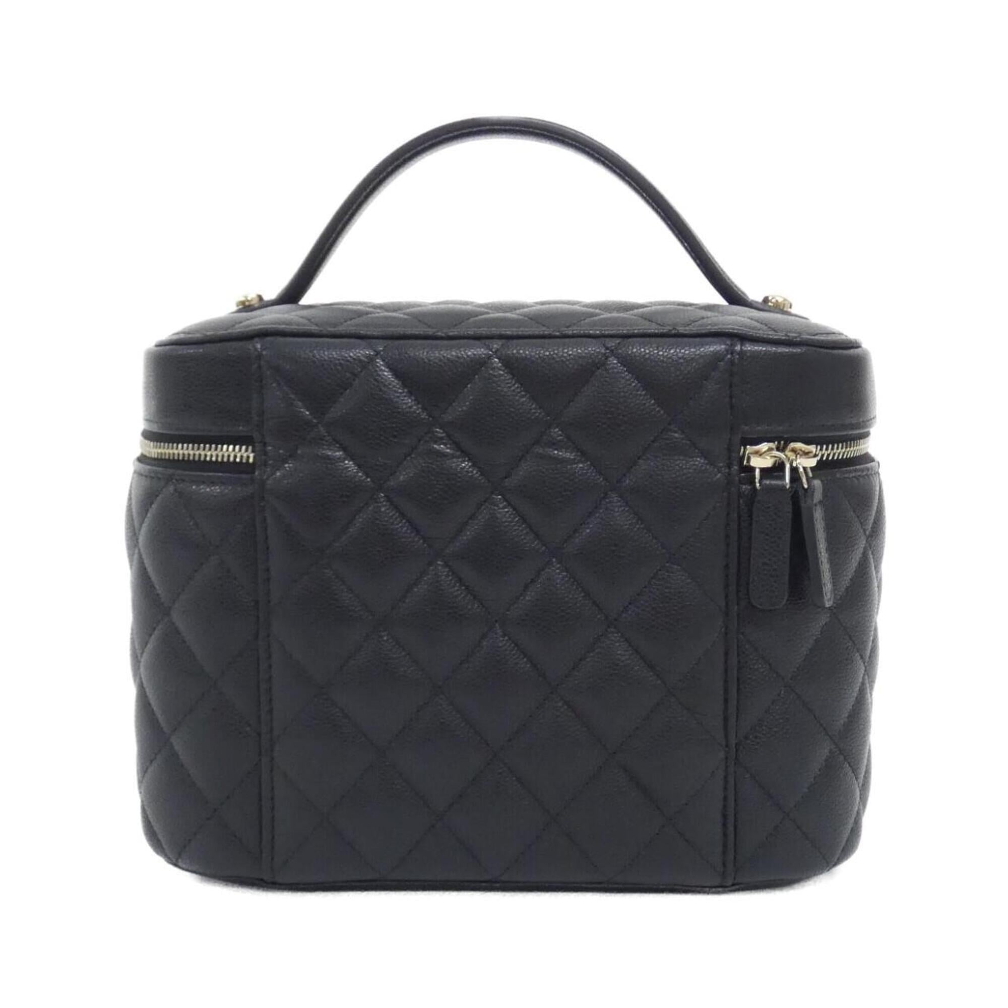 Chanel Black Grained Calfskin Handbag (Pre-Owned)