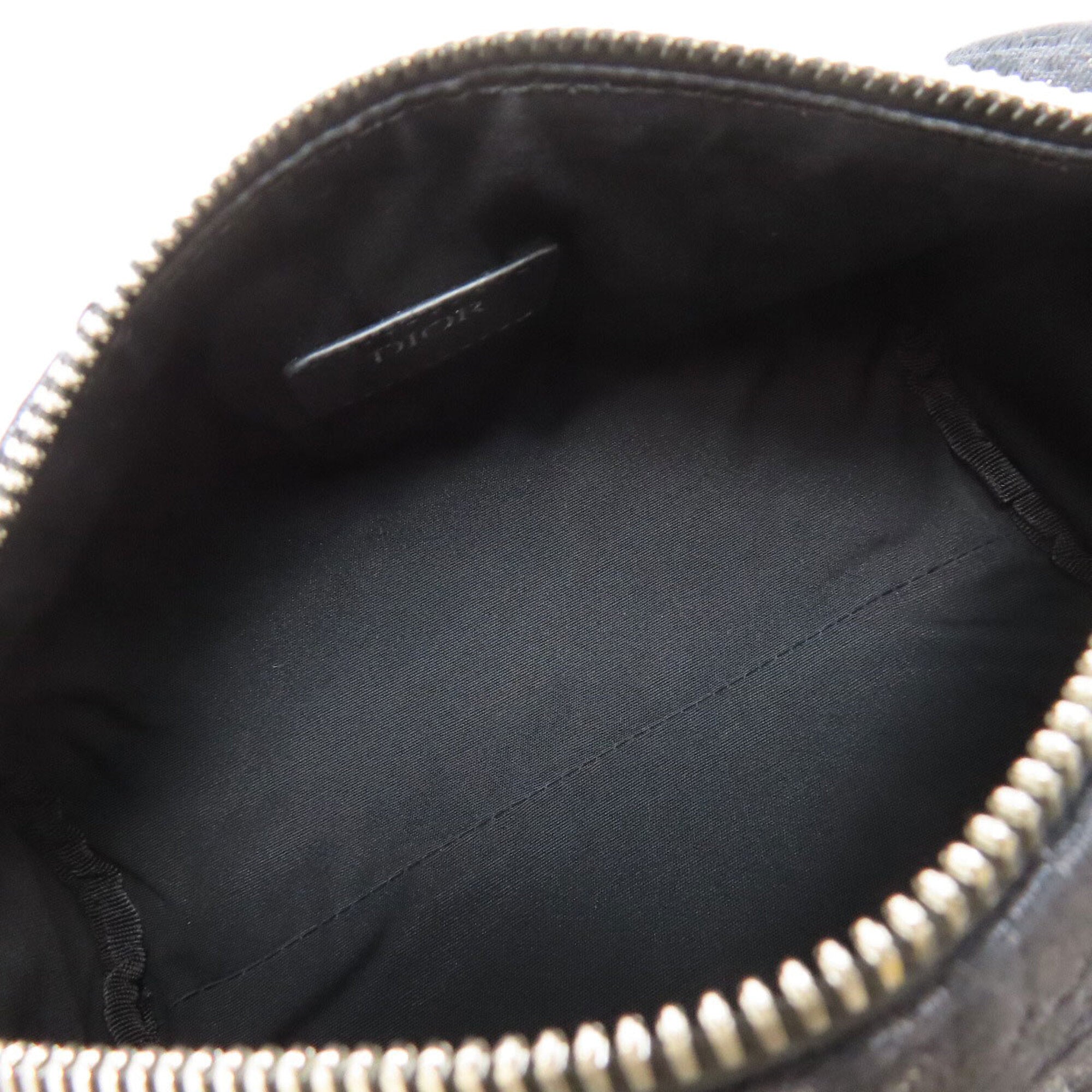 Christian Dior Black Canvas Shoulder Bag (Pre-Owned)