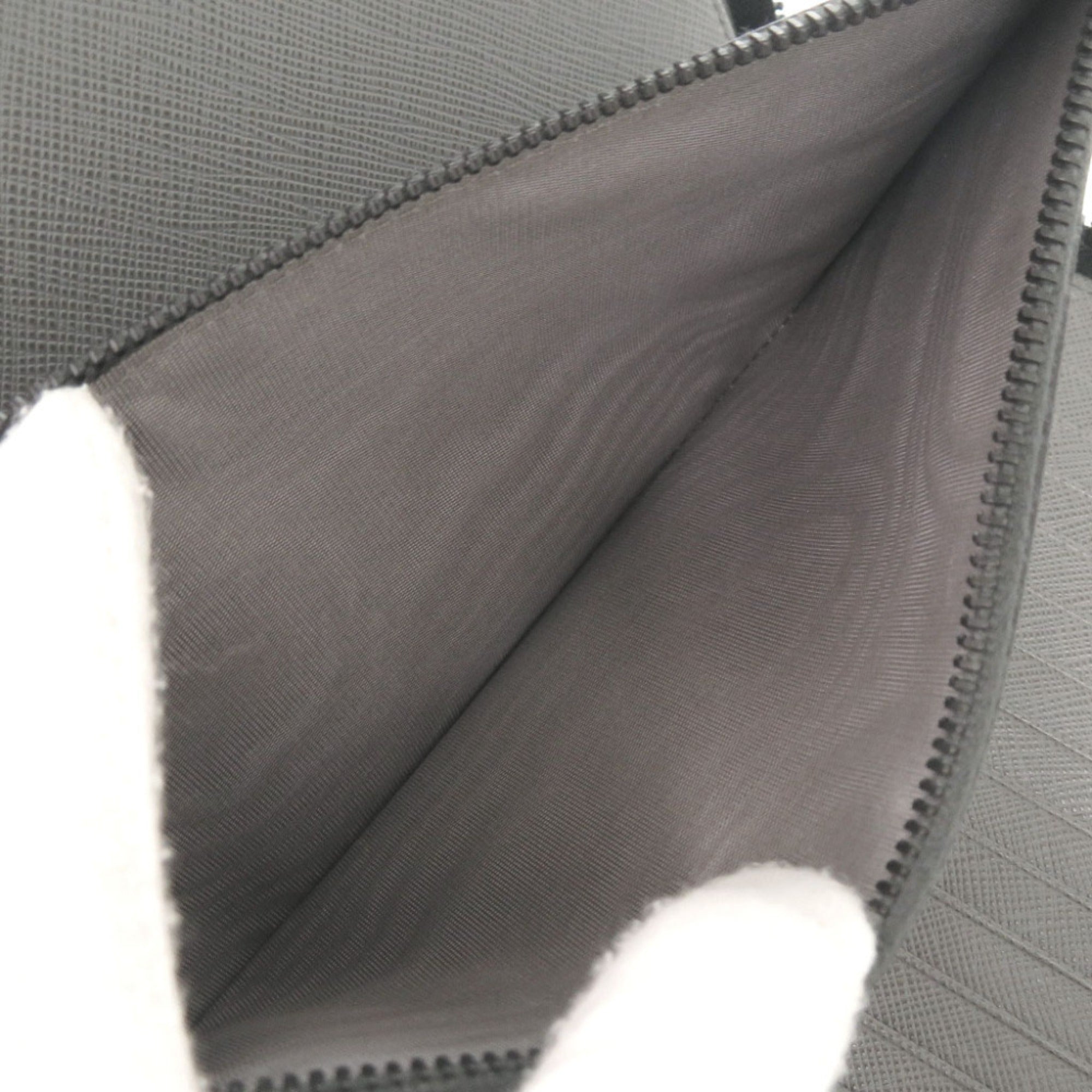 Prada Black Leather Saffiano Long Wallet (Bi-Fold) (Pre-Owned)