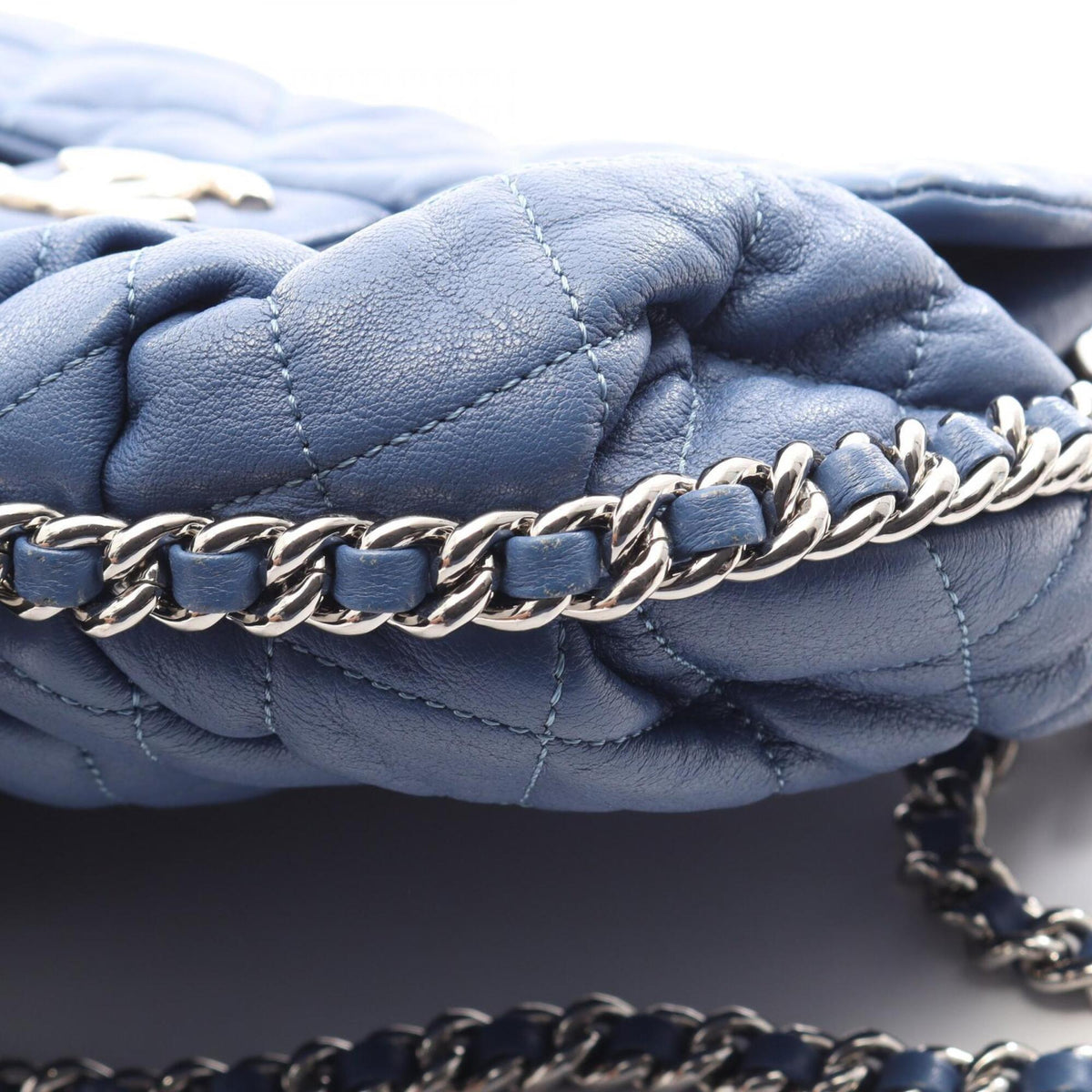 Chanel Matelasse Blue Leather Handbag Shoulder Bag (Pre-Owned)
