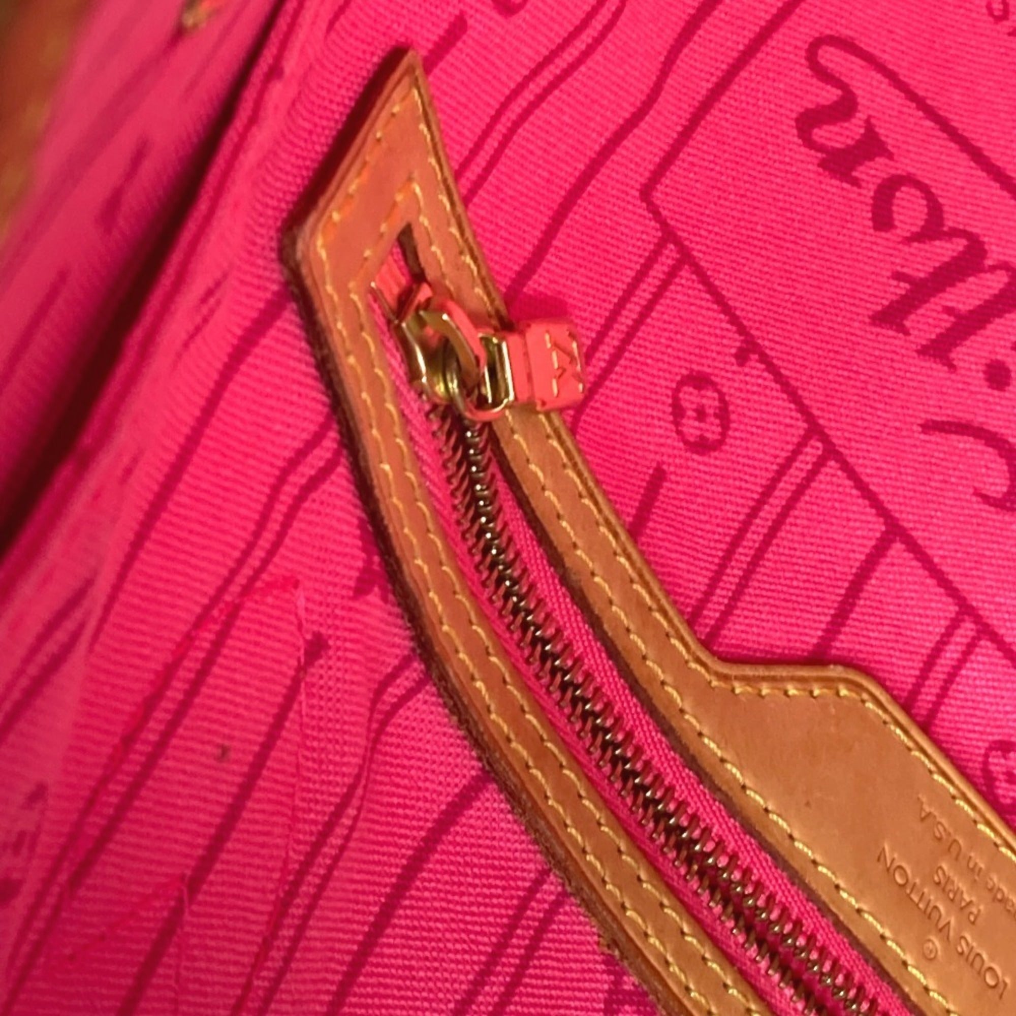 Louis Vuitton Brown Pink Canvas Monogram Shoulder Bag Tote Bag (Pre-Owned)