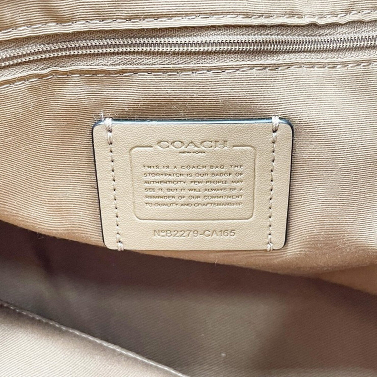 Coach Beige Black Leather Handbag Tote Bag (Pre-Owned)