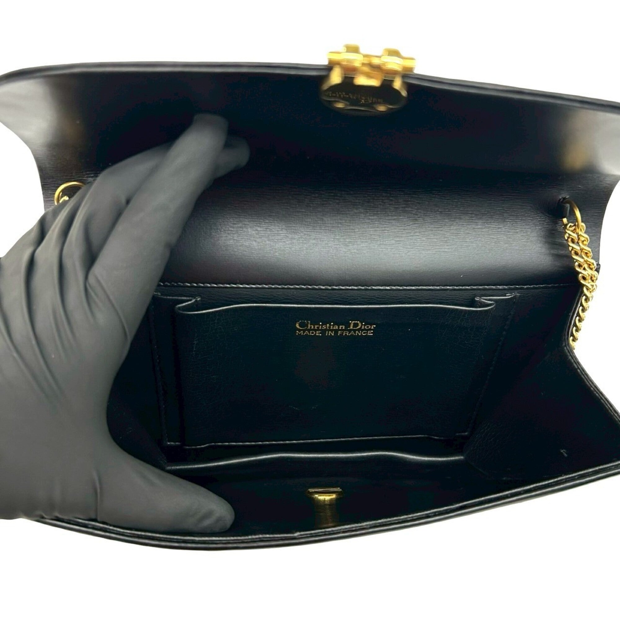 Christian Dior Black Leather Shoulder Bag (Pre-Owned)