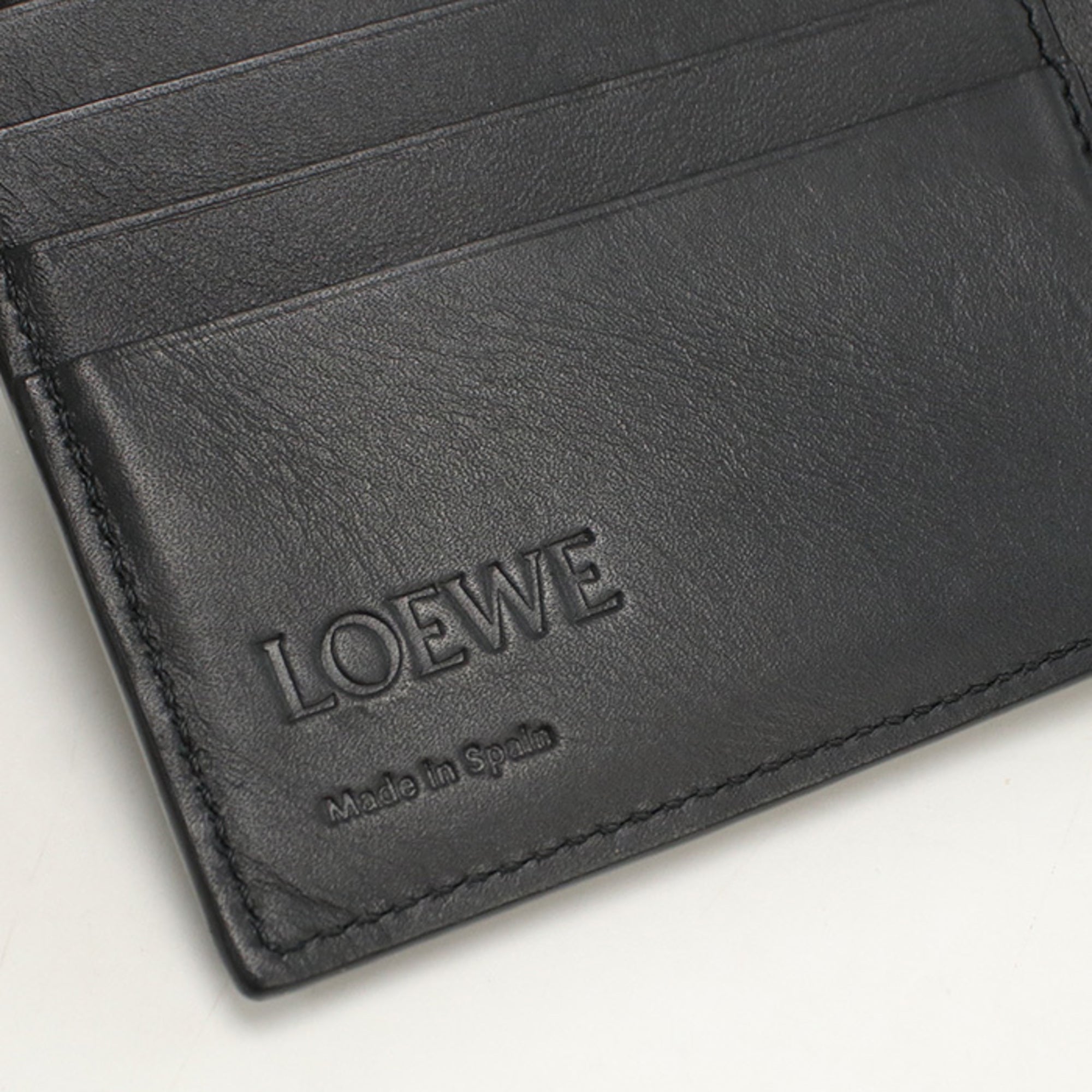 Loewe Black Leather Wallet (Bi-Fold) (Pre-Owned)