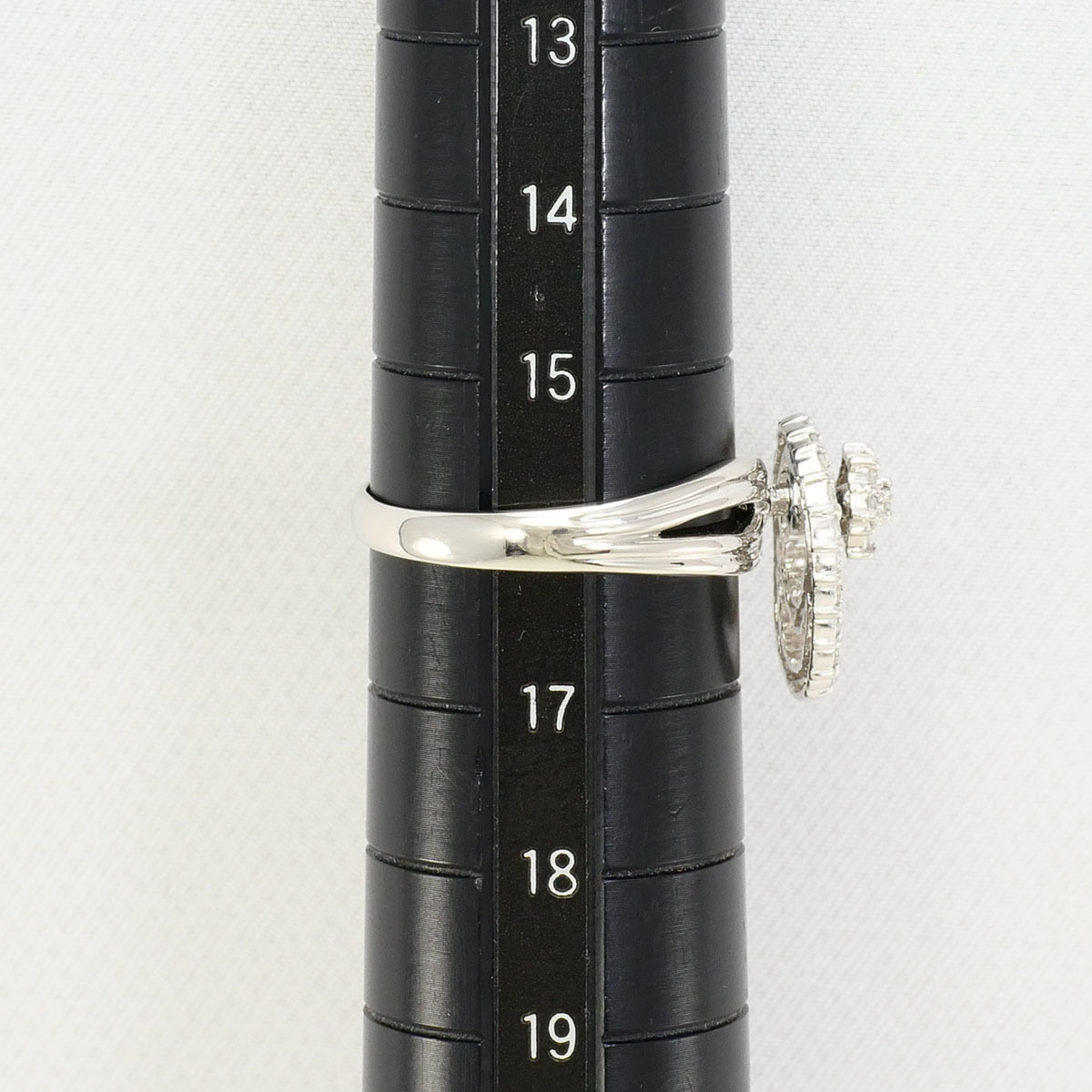 Unbranded Platinum Platinum 900 Band Ring (Pre-Owned)