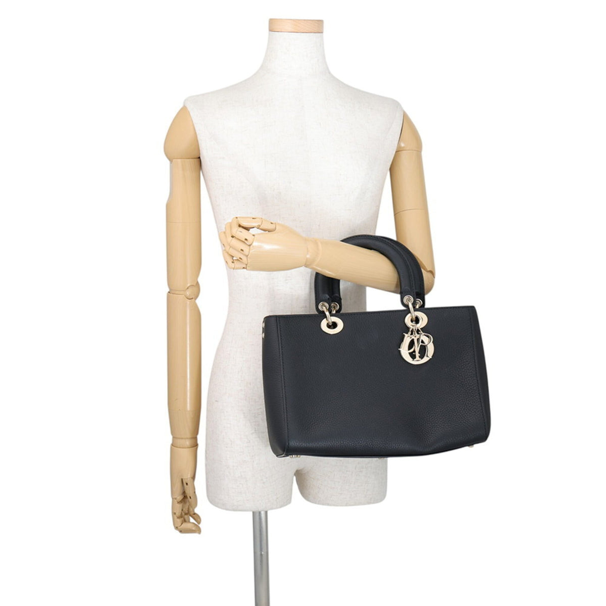 Christian Dior Black Leather Handbag (Pre-Owned)