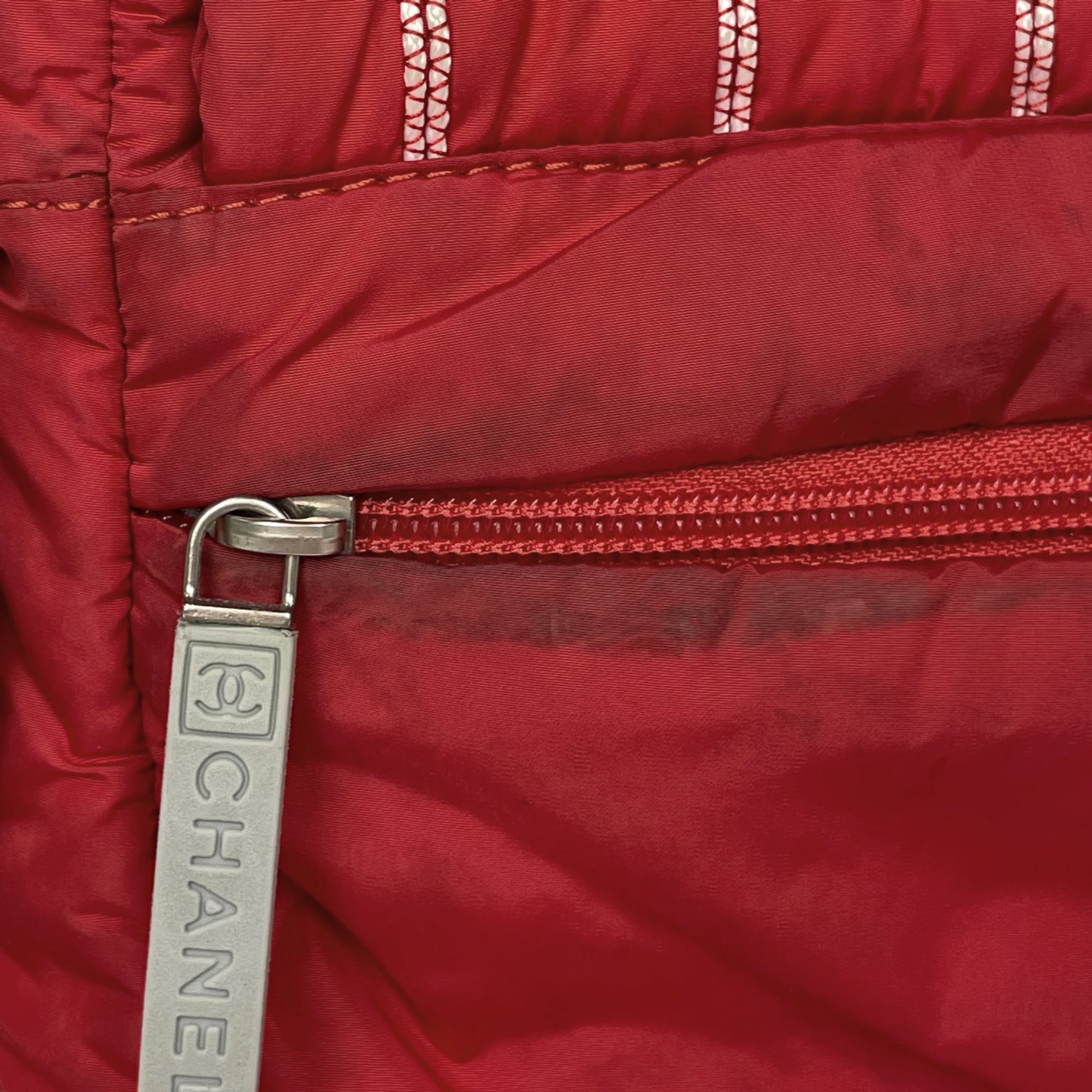 Chanel Red Color Nylon Shoulder Bag (Pre-Owned)
