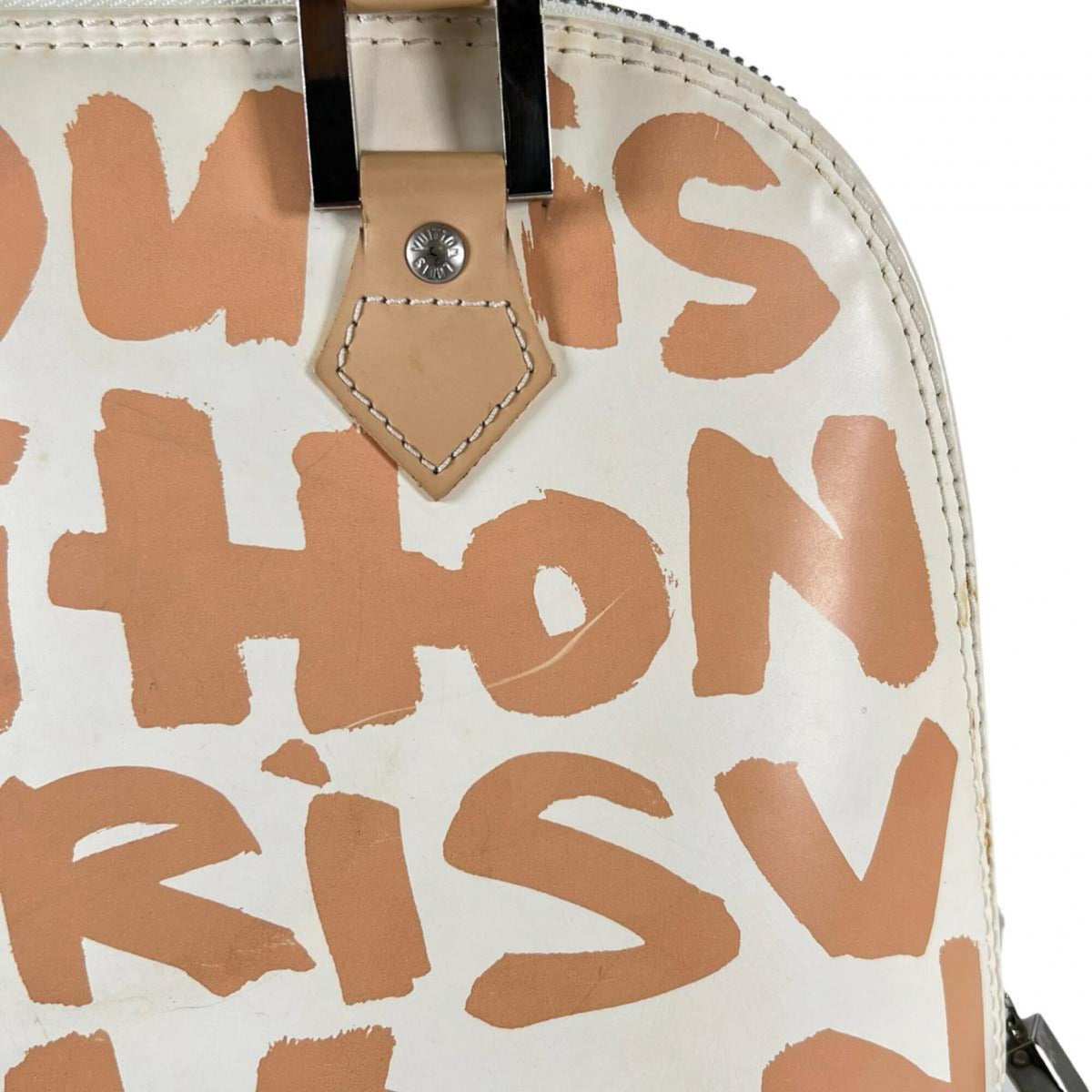 Louis Vuitton Beige Leather Handbag (Pre-Owned)