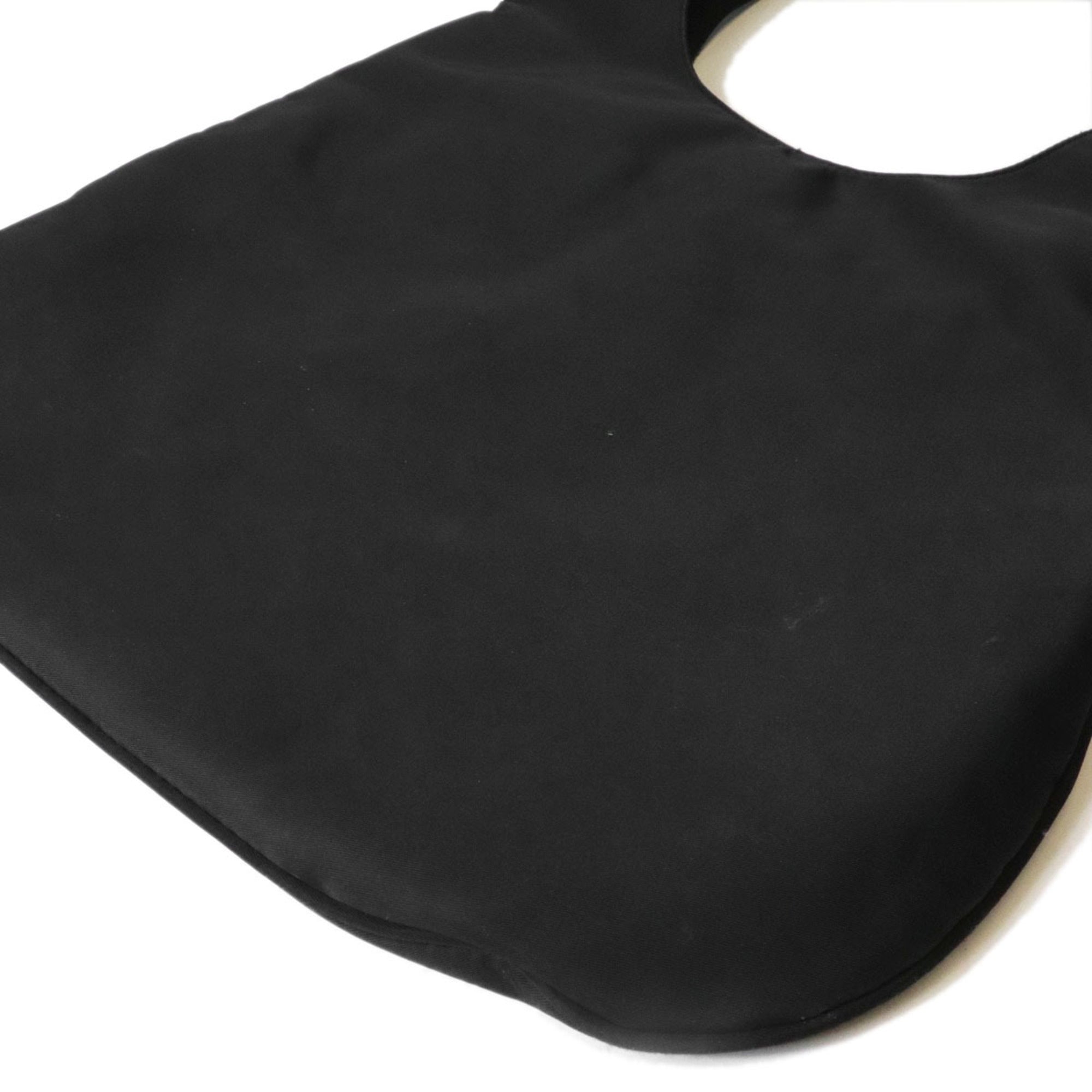 Fendi Black Nylon Shoulder Bag (Pre-Owned)