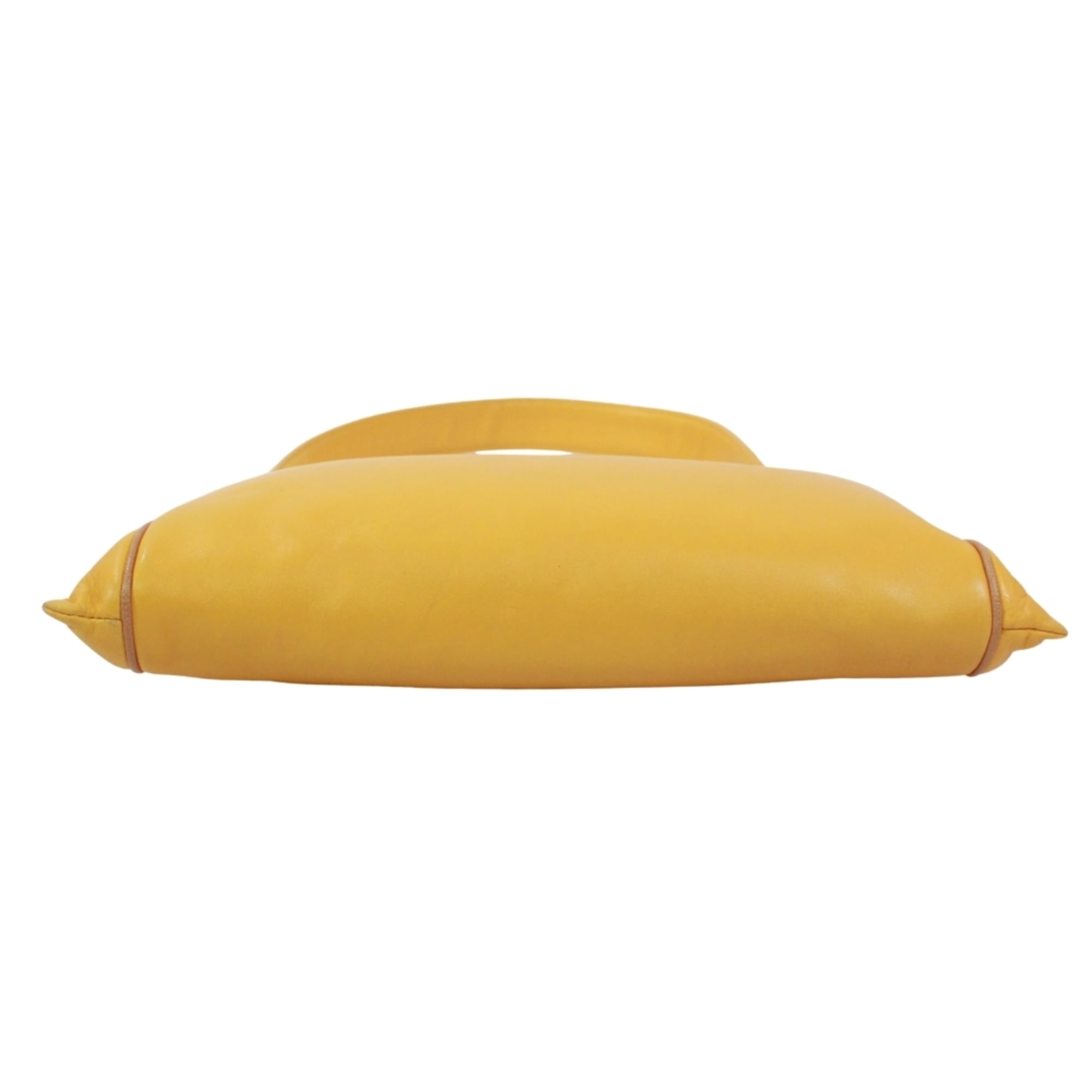 Loewe Yellow Leather Shoulder Bag (Pre-Owned)
