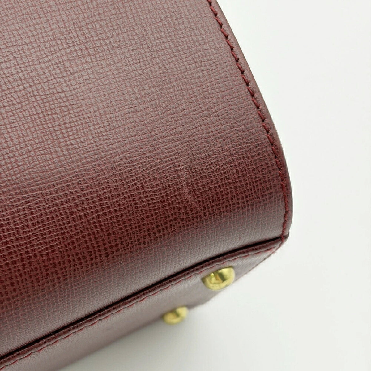 Cartier Must Bordeaux Leather Handbag (Pre-Owned)