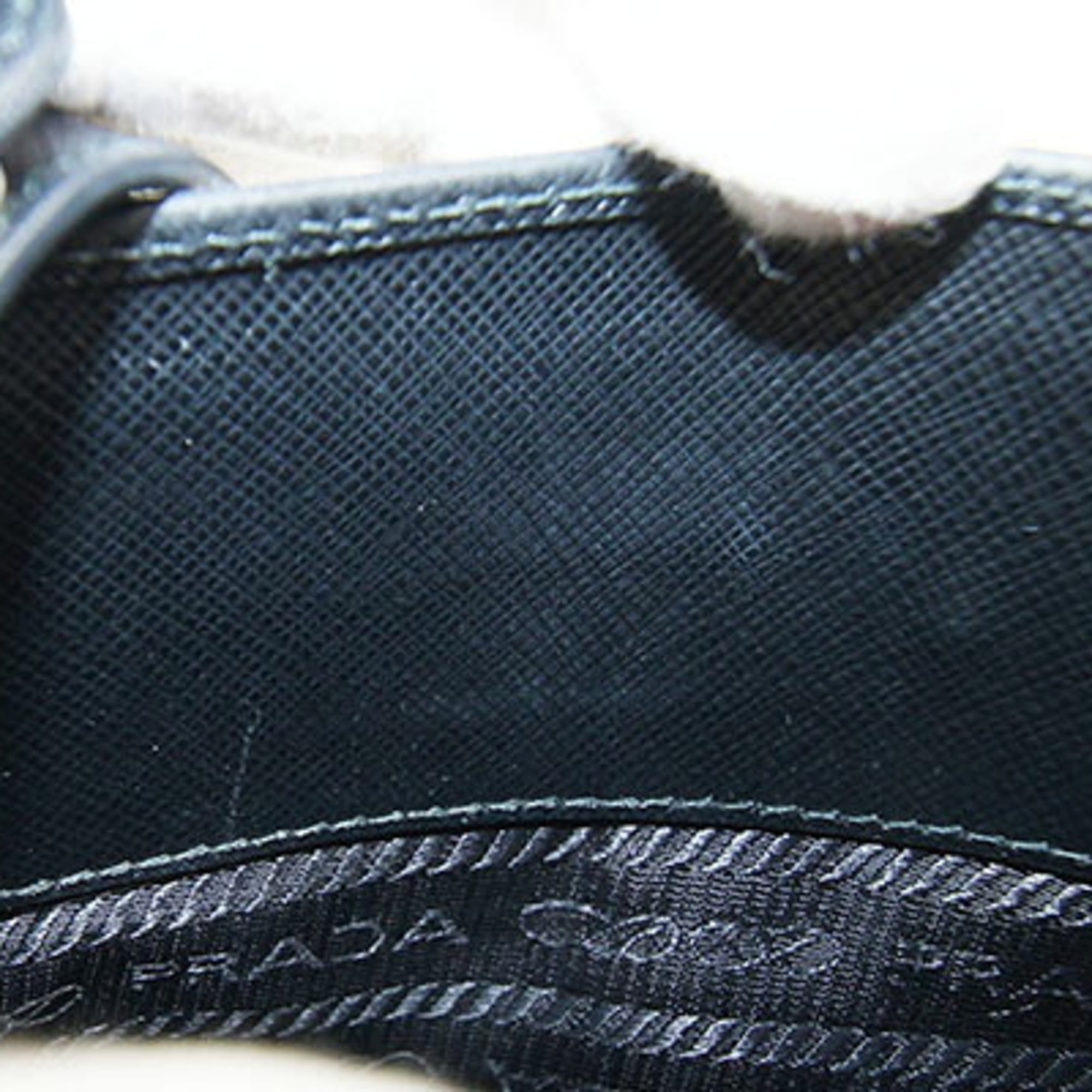 Prada Black Leather Pochette Shoulder Bag (Pre-Owned)