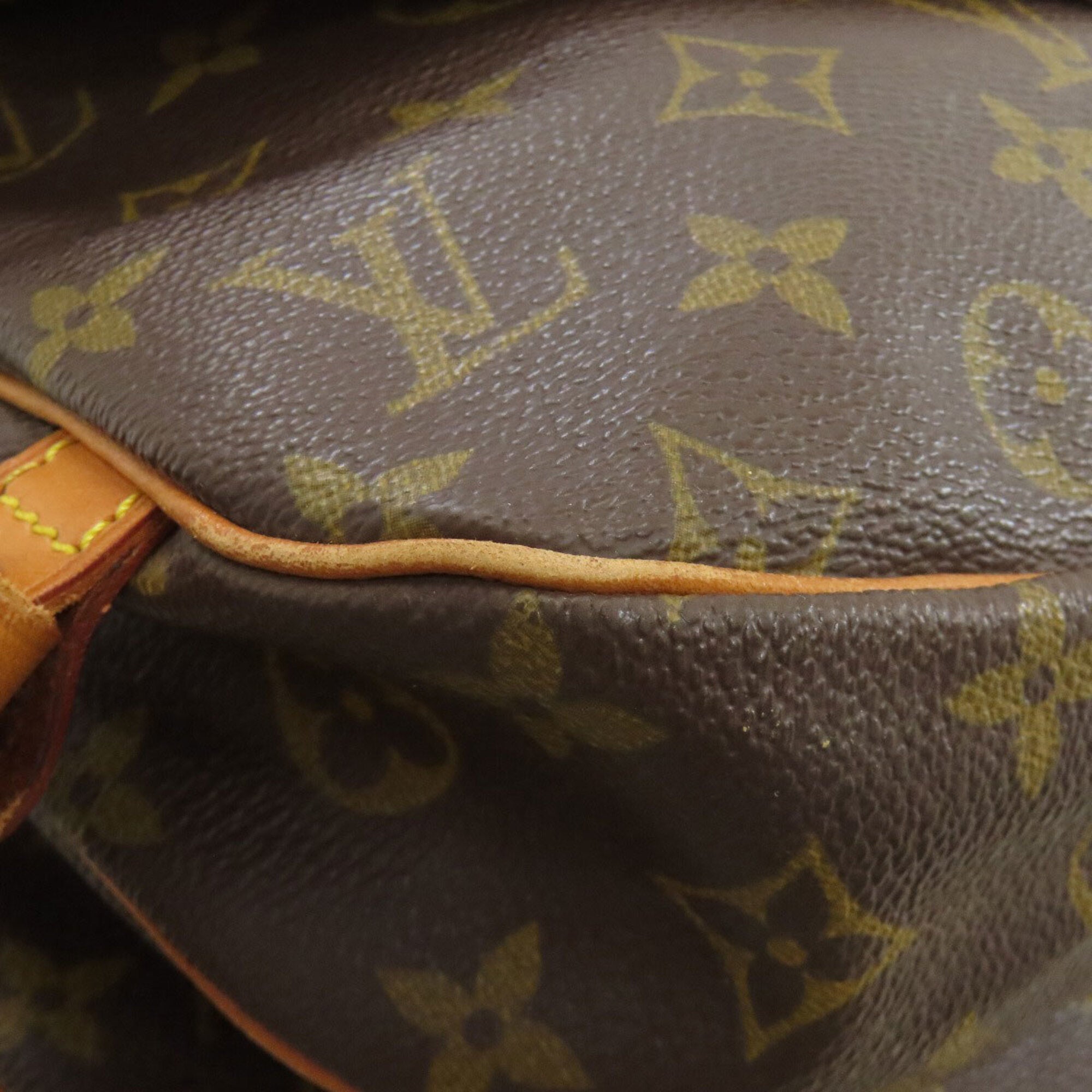 Louis Vuitton Monogram Monogram Shoulder Bag (Pre-Owned)