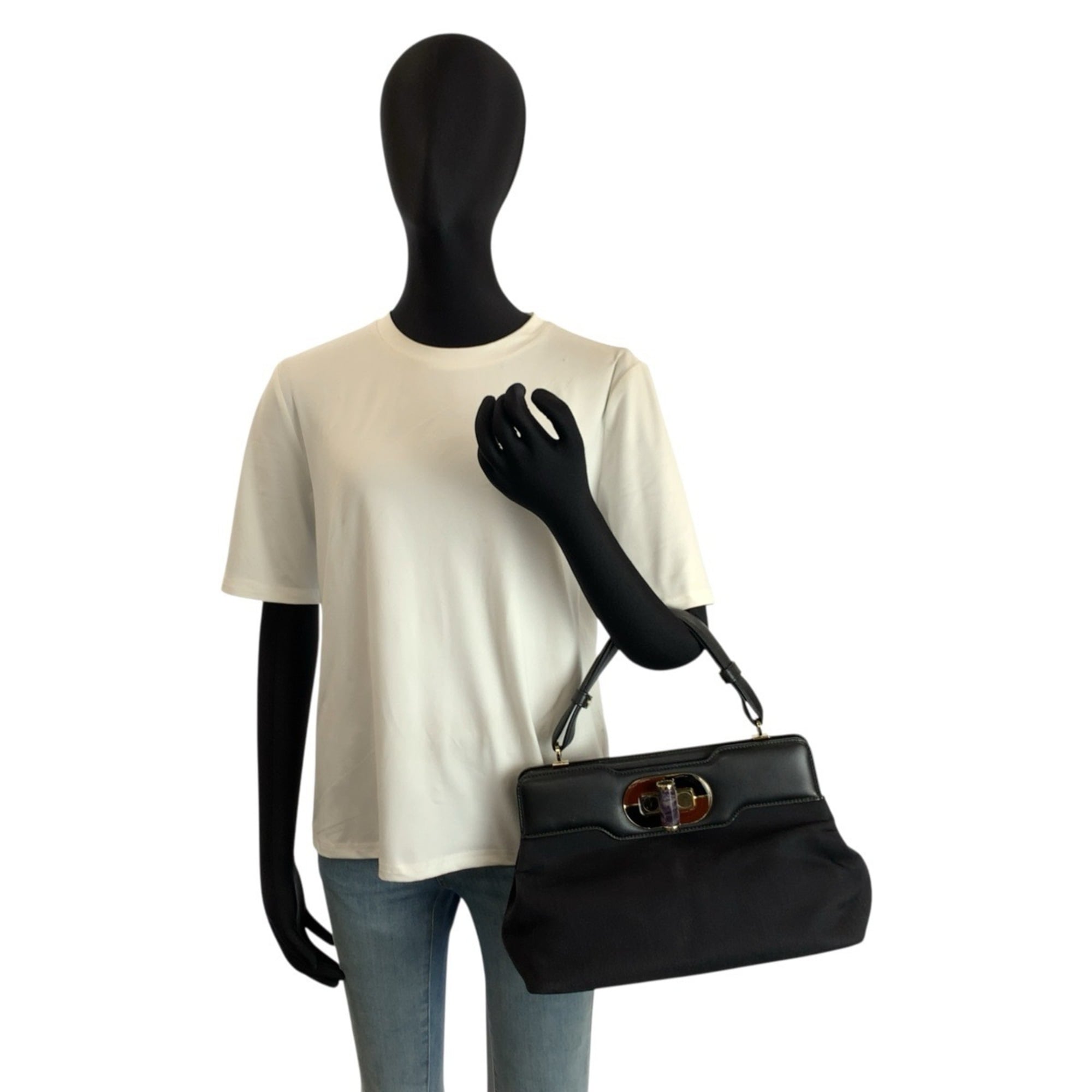 Bvlgari Black Leather Handbag (Pre-Owned)