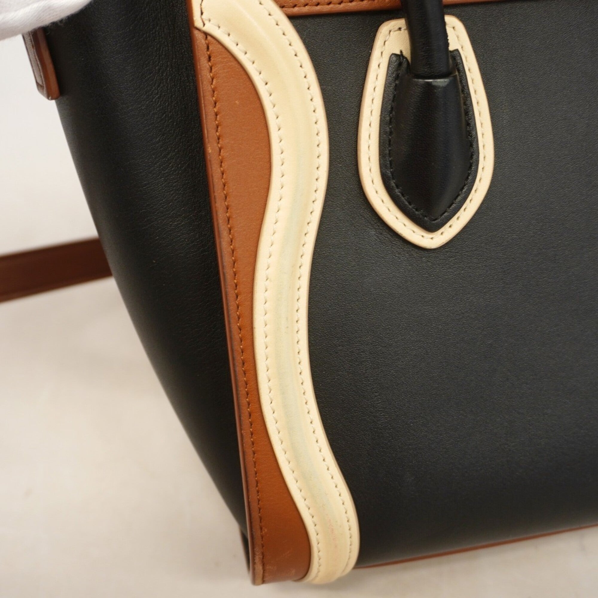 Celine Black Brown Leather Handbag (Pre-Owned)