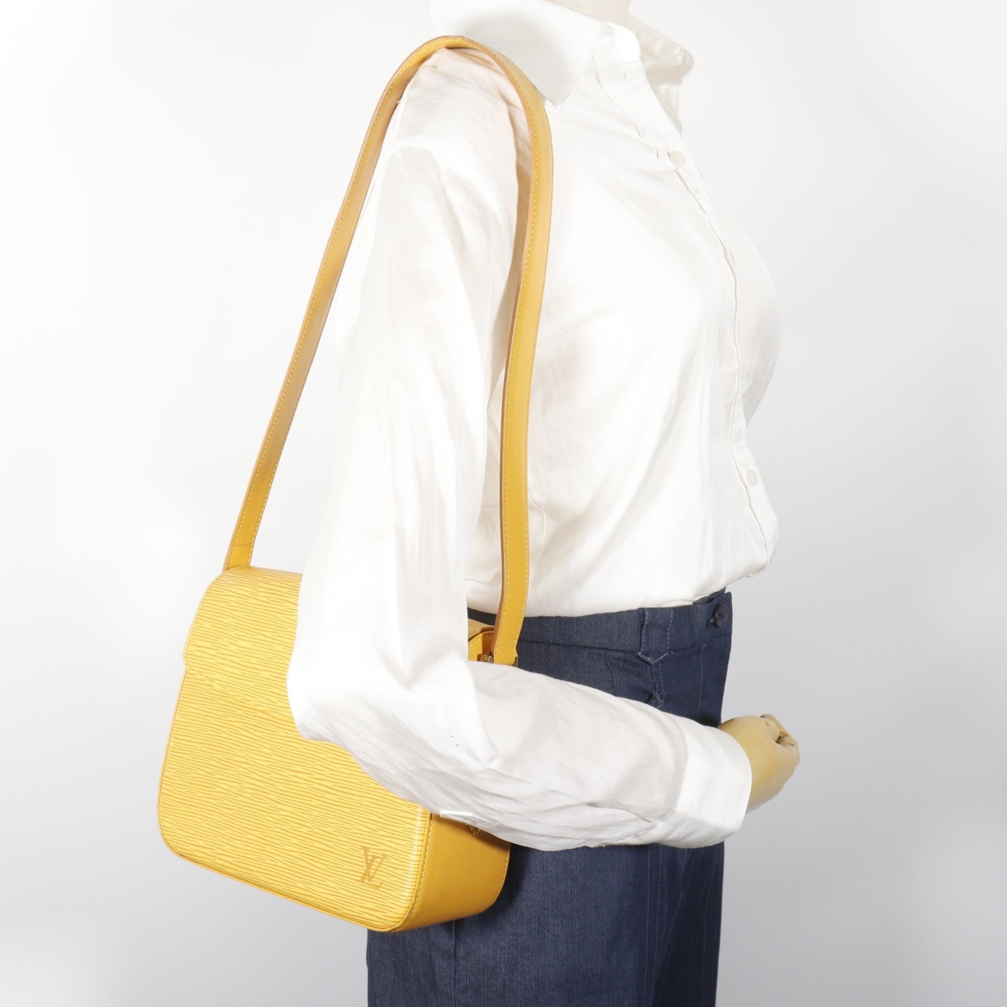 Louis Vuitton Yellow Epi Leather Shoulder Bag (Pre-Owned)
