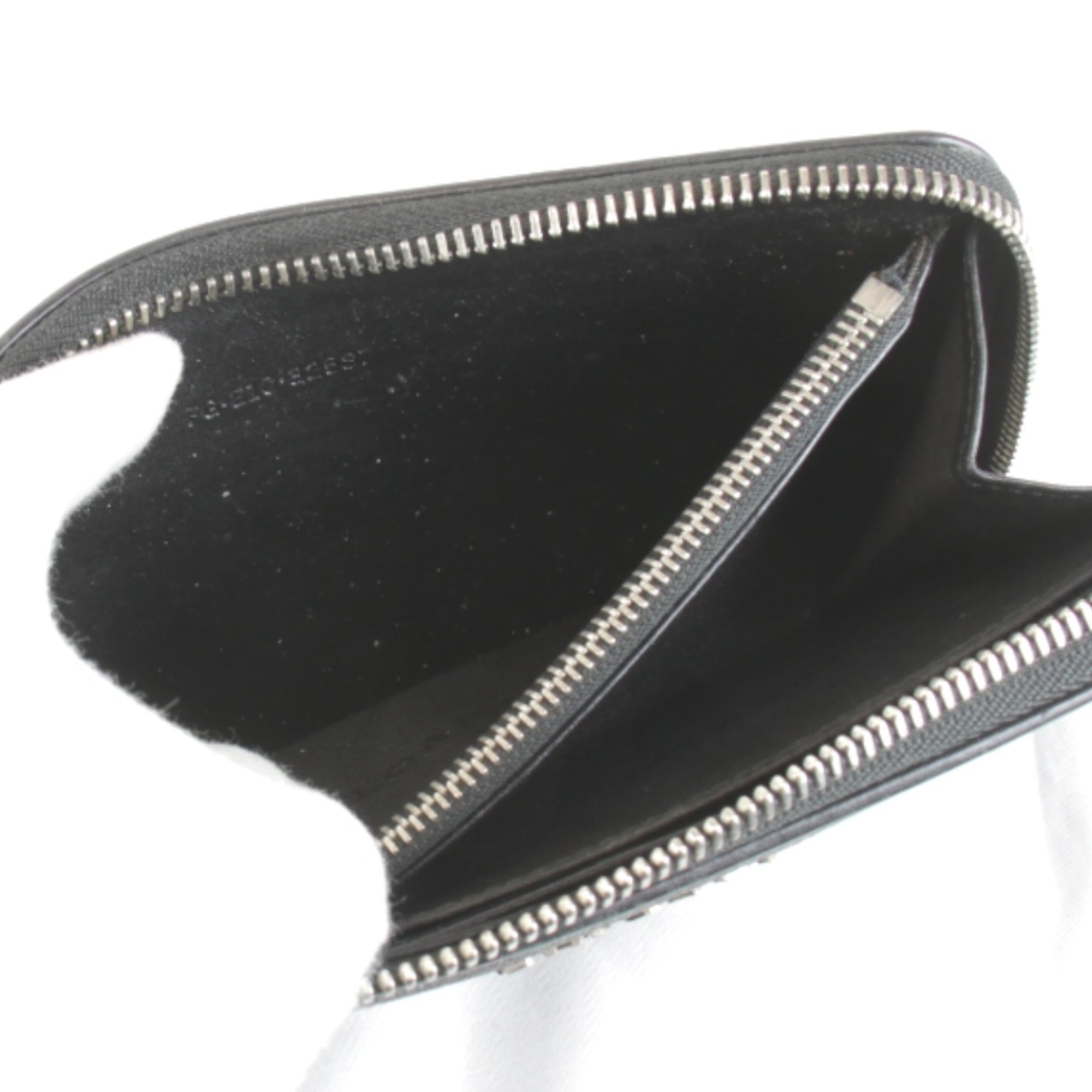 Bvlgari Black Leather Long Wallet (Bi-Fold) (Pre-Owned)