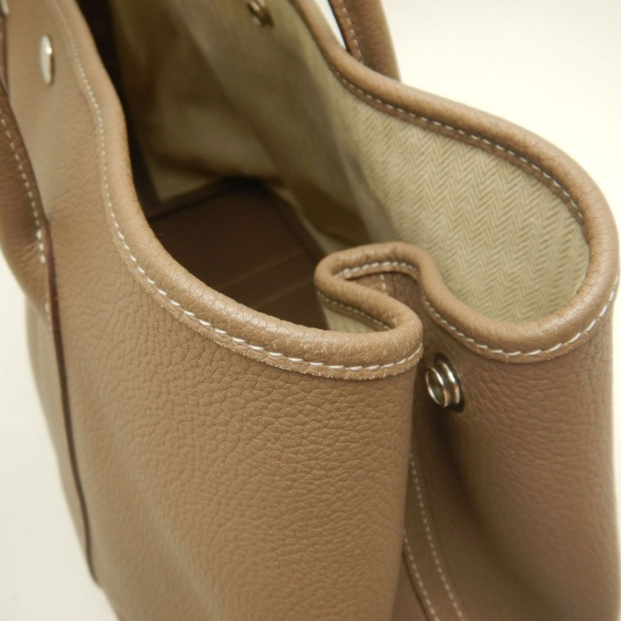 Hermes Etoupe Gray Negonda Leather Handbag (Pre-Owned)
