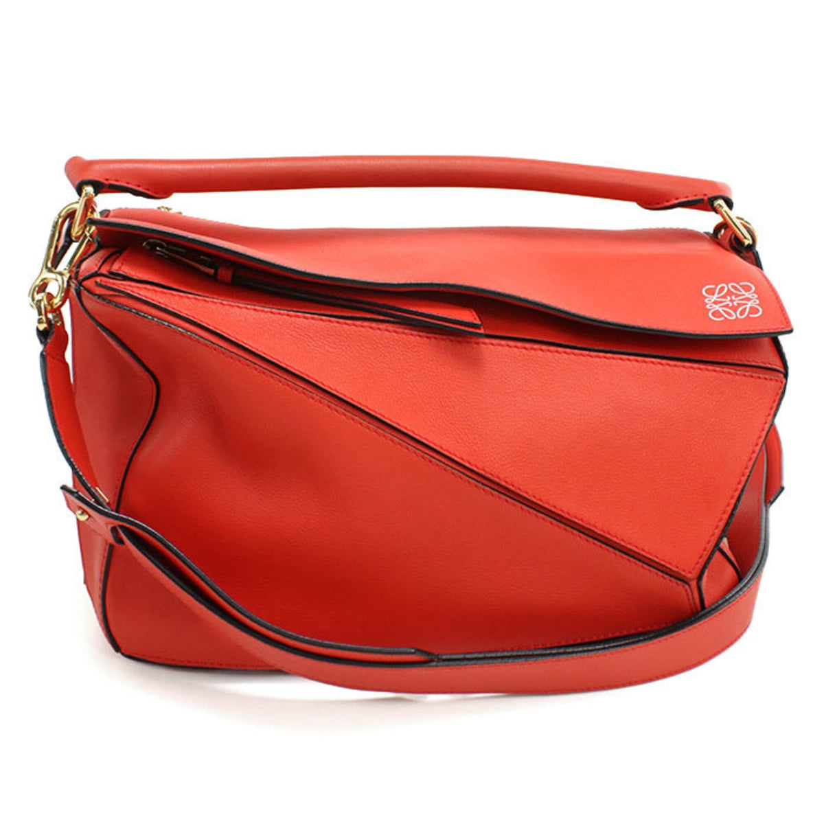 Loewe Red Color Leather Handbag (Pre-Owned)