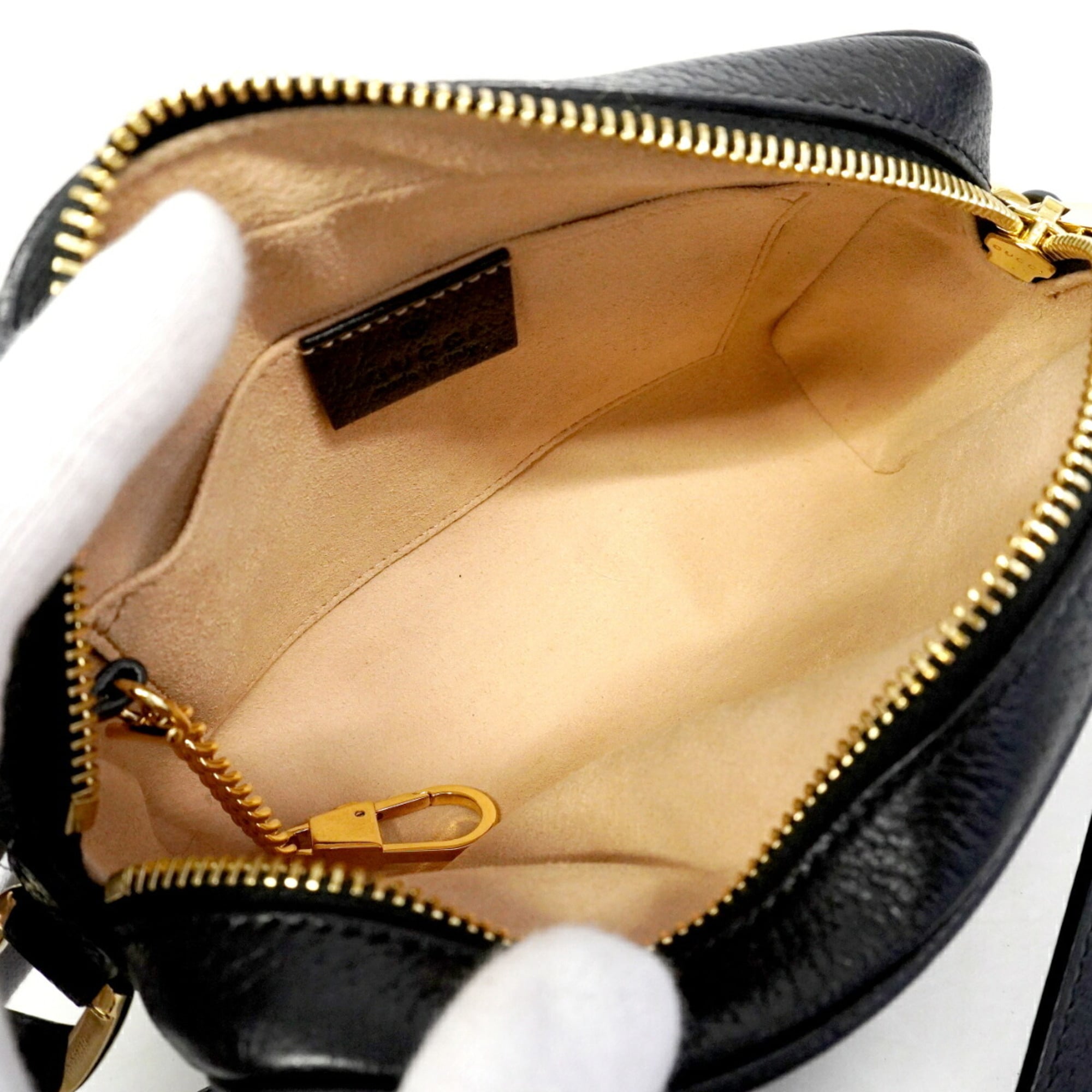 Gucci Black Leather Shoulder Bag (Pre-Owned)