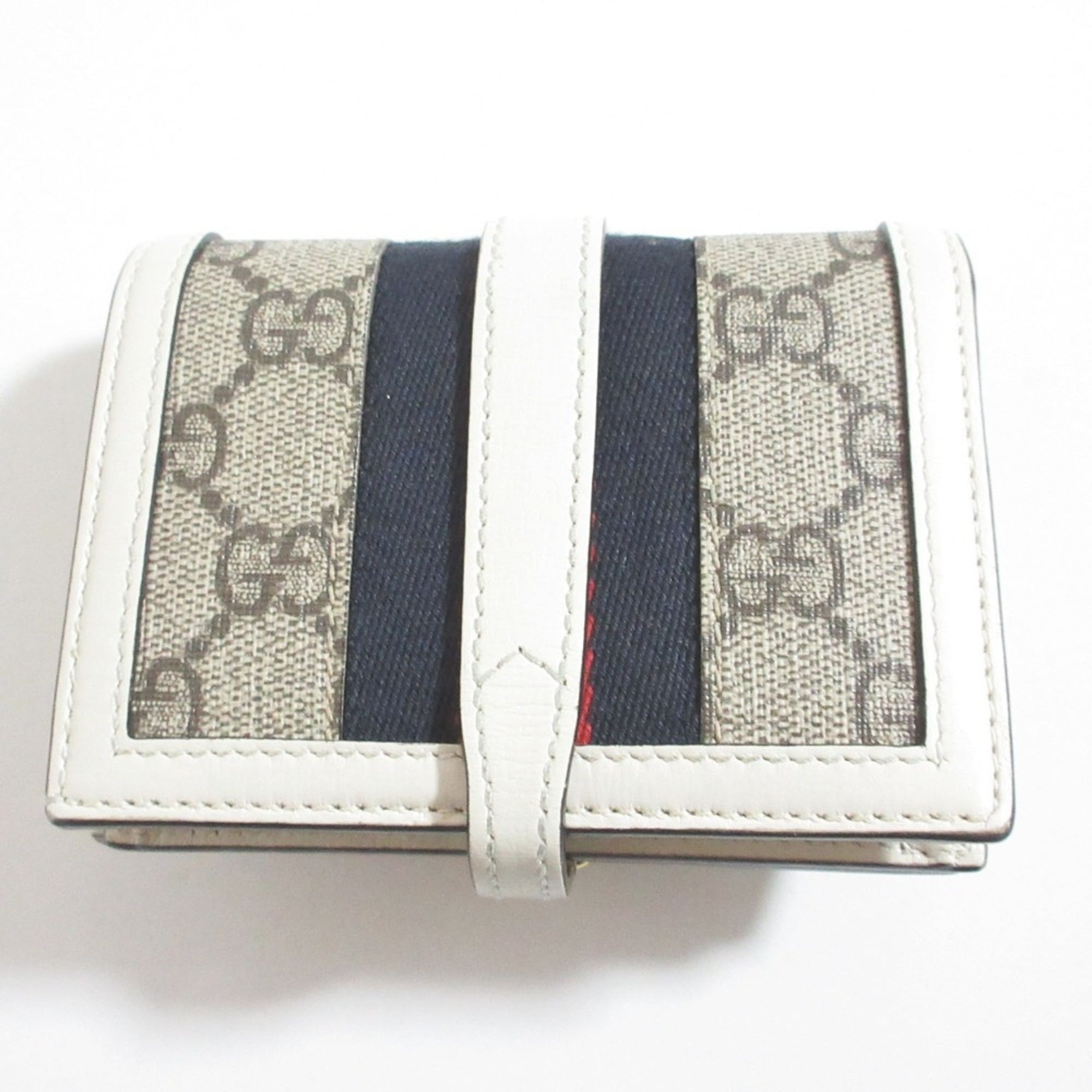 Gucci Grayish White Wallet (Bi-Fold) (Pre-Owned)