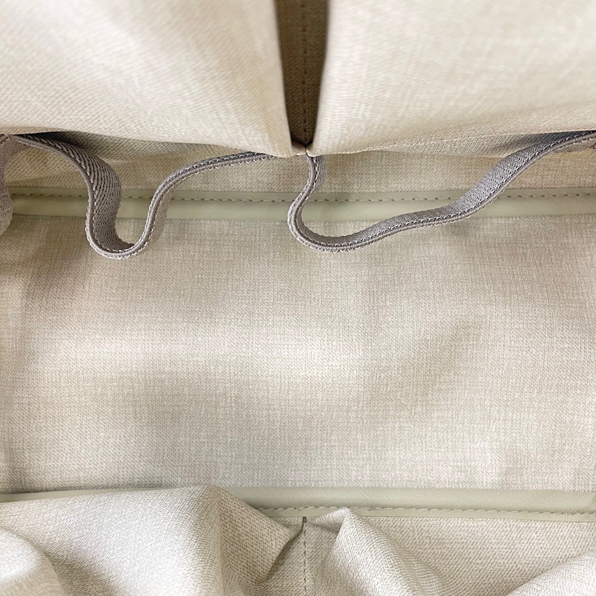 Louis Vuitton Brown Handbag (Pre-Owned)