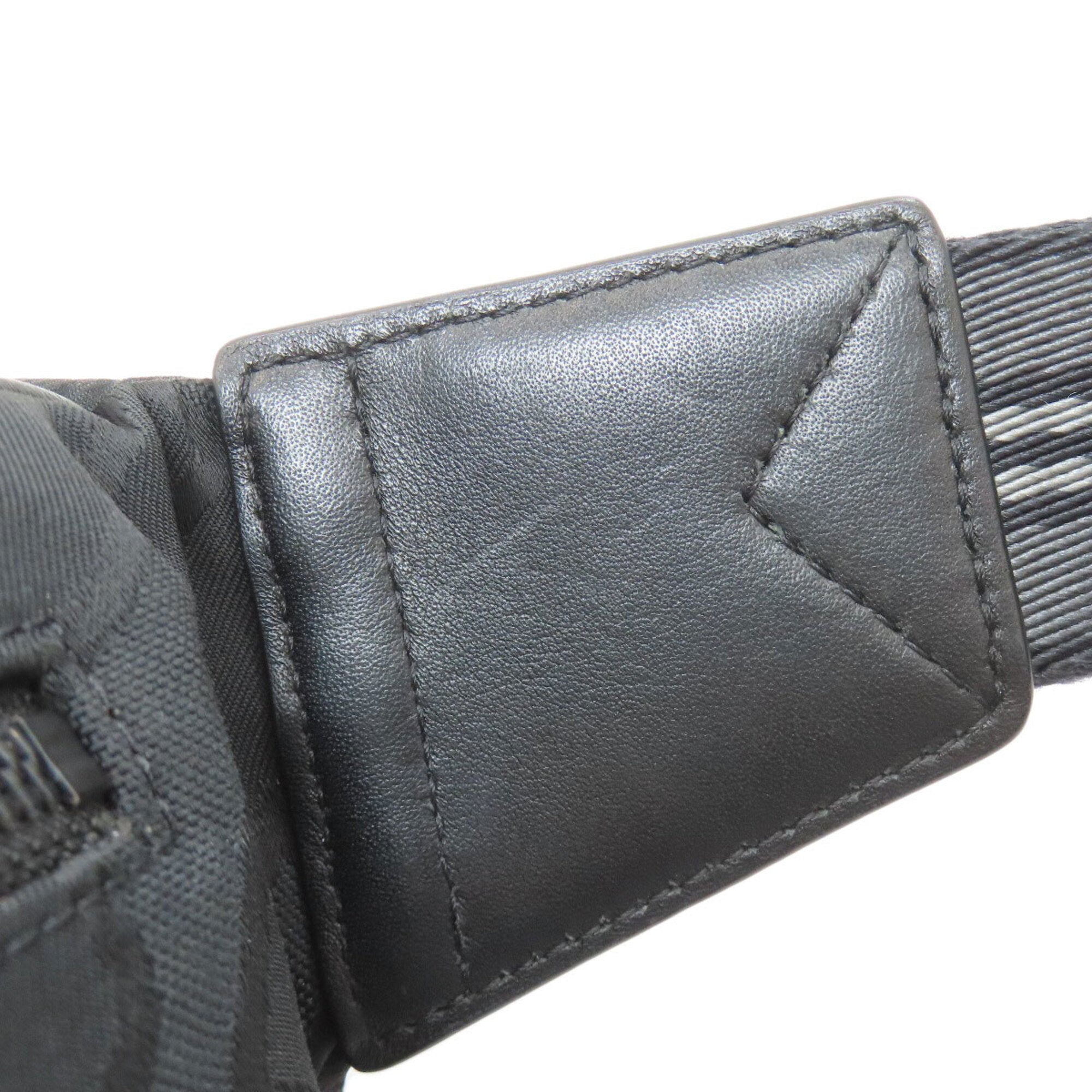 Burberry Black Nylon Canvas Sling Bag (Pre-Owned)