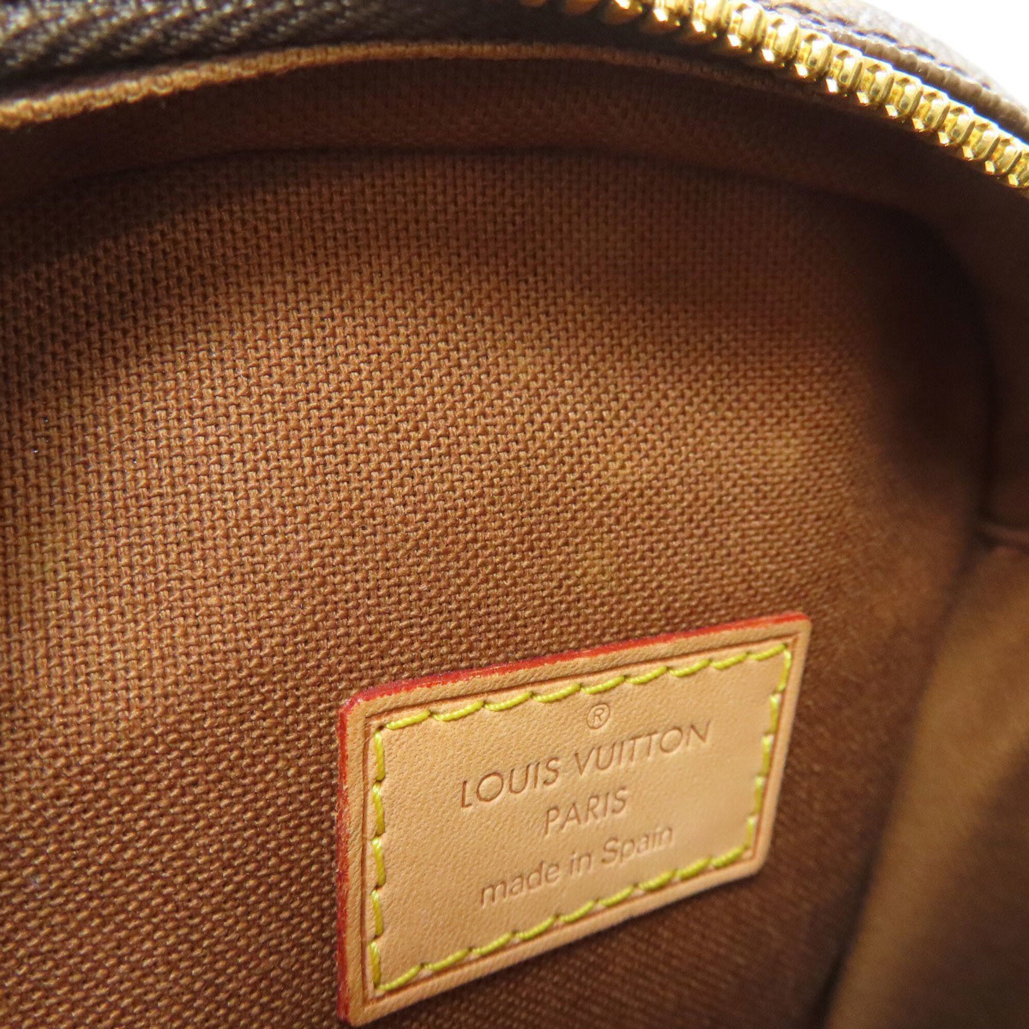 Louis Vuitton Monogram Monogram Pochette Sling Bag (Pre-Owned)