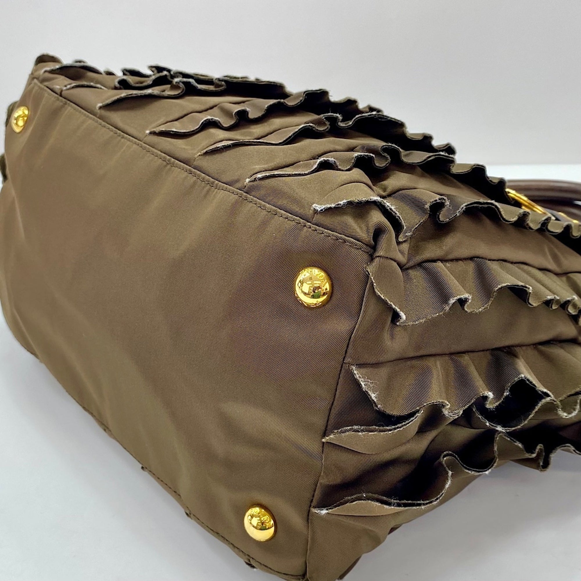 Prada Brown Handbag (Pre-Owned)
