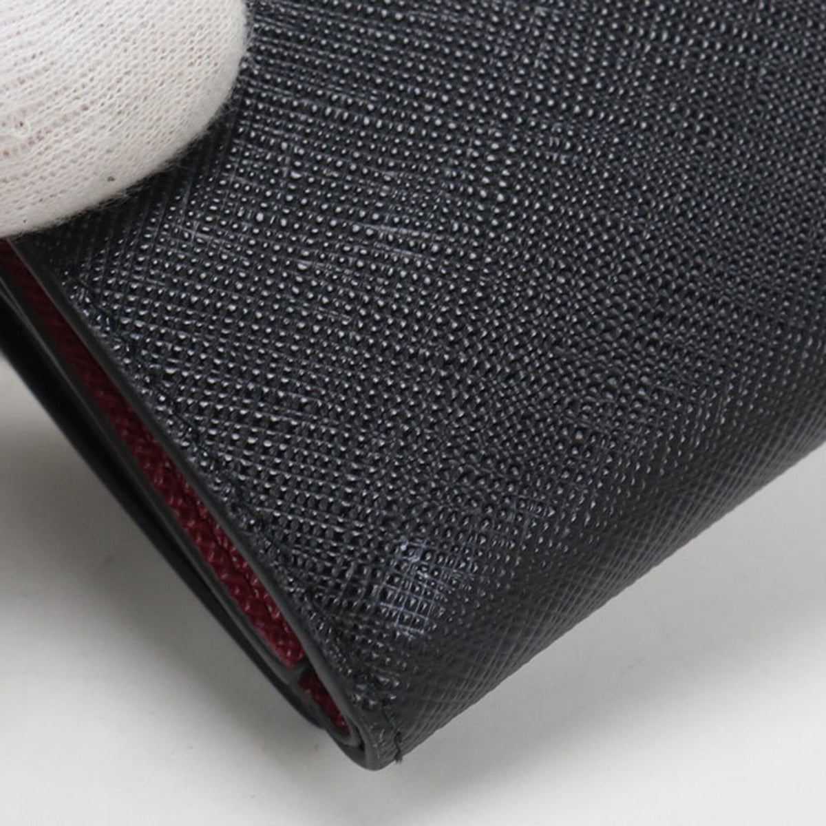 Prada Black Leather Wallet (Tri-Fold) (Pre-Owned)