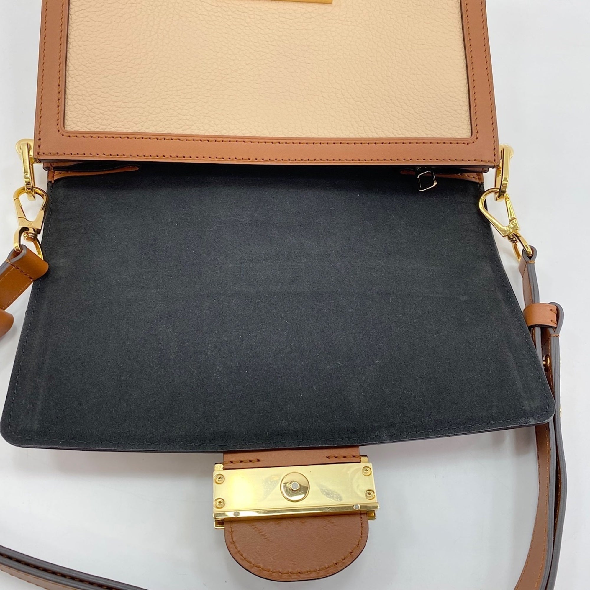 Louis Vuitton Multi-Color Shoulder Bag (Pre-Owned)