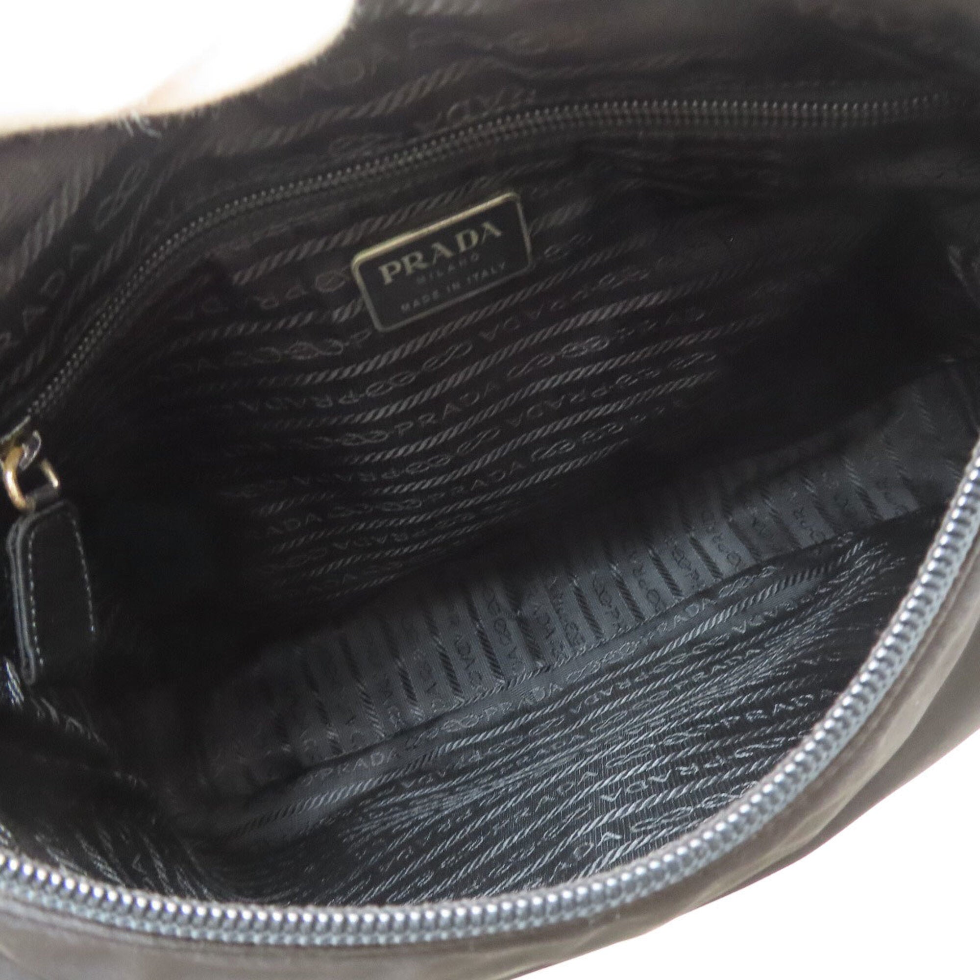 Prada Black Nylon Tote Bag (Pre-Owned)