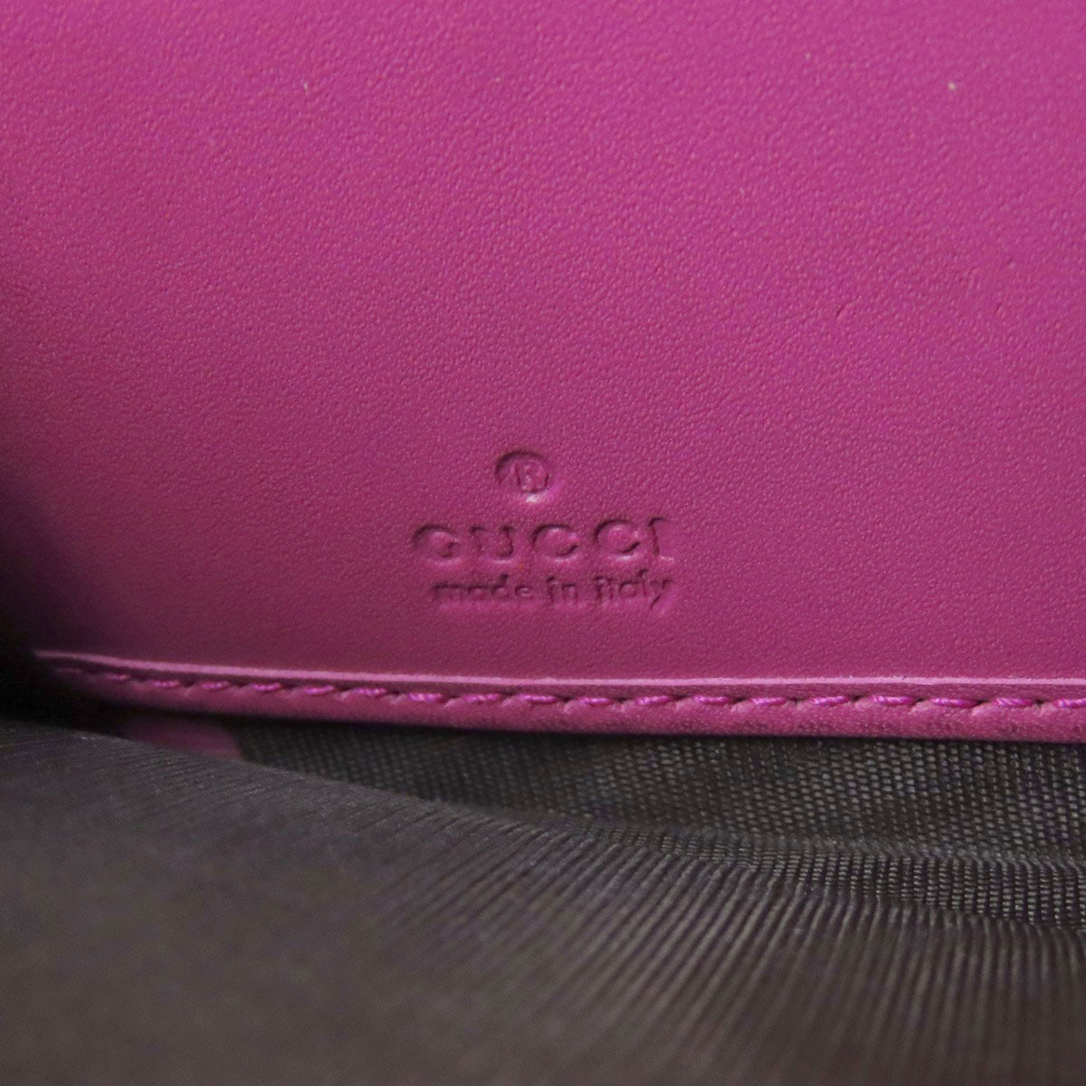 Gucci Pink Leather Long Wallet (Bi-Fold) (Pre-Owned)
