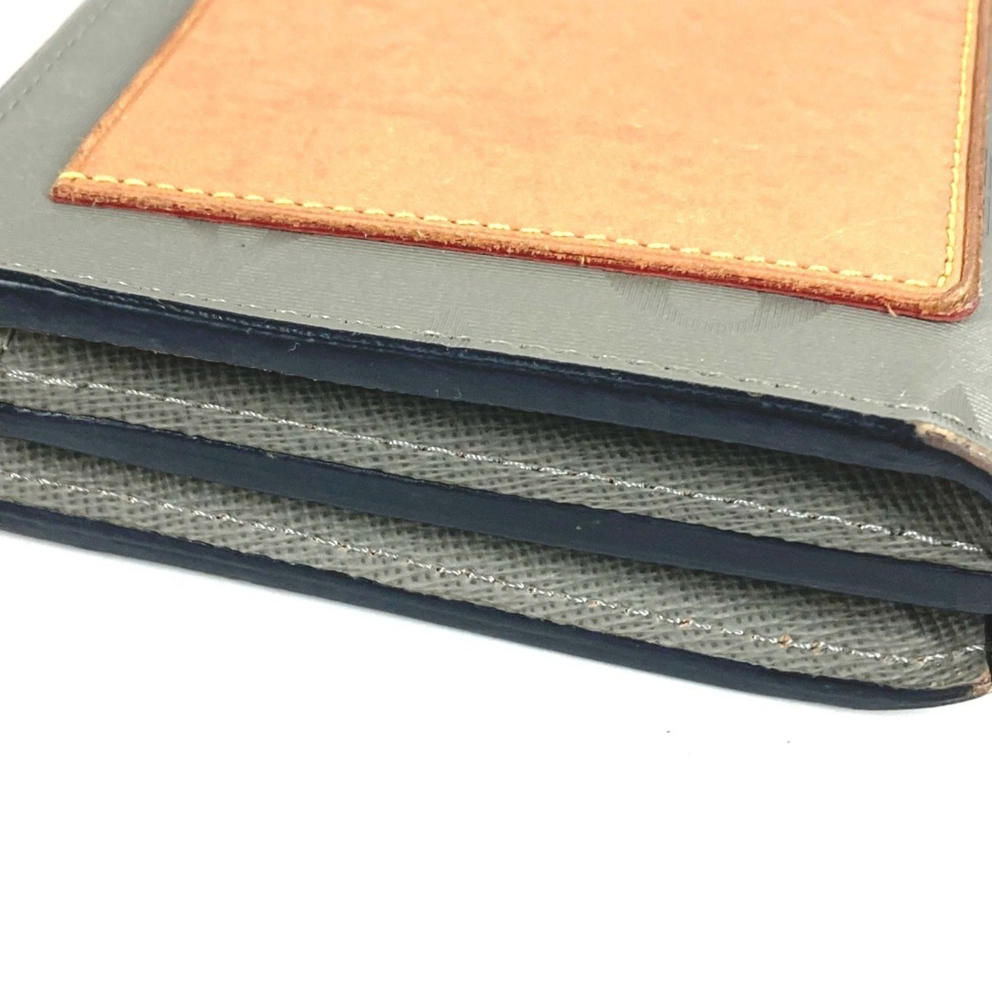 Louis Vuitton Gray Monogram Long Wallet (Bi-Fold) (Pre-Owned)