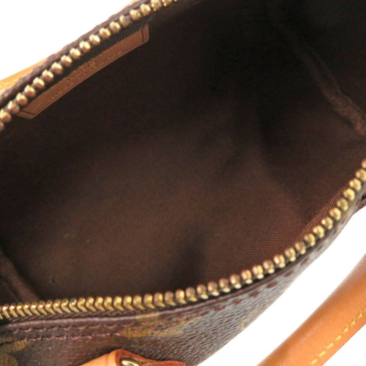 Louis Vuitton Brown Monogram Handbag (Pre-Owned)