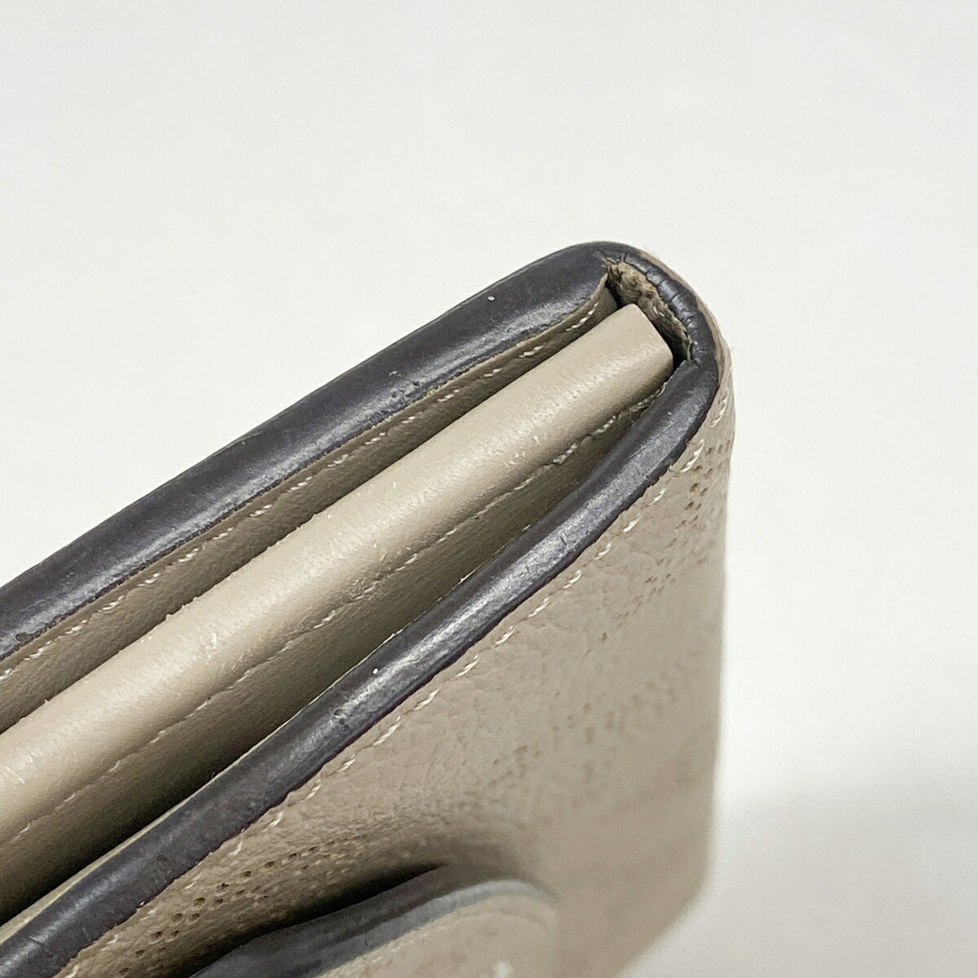 Louis Vuitton Galle Long Wallet (Bi-Fold) (Pre-Owned)