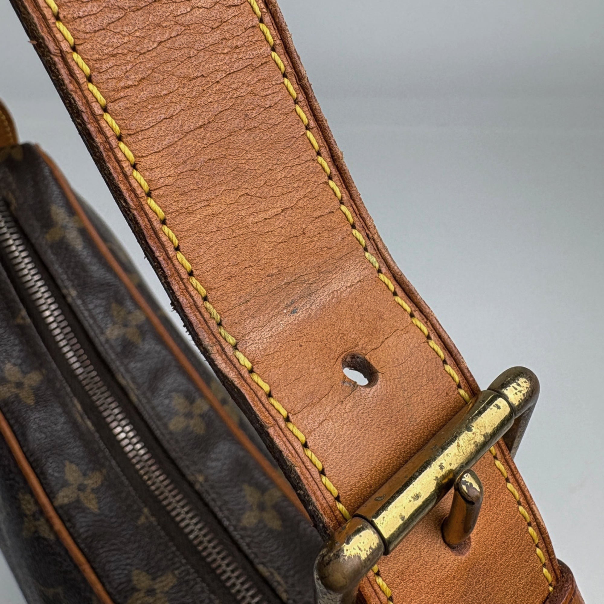 Louis Vuitton Monogram Brown Monogram Shoulder Bag (Pre-Owned)