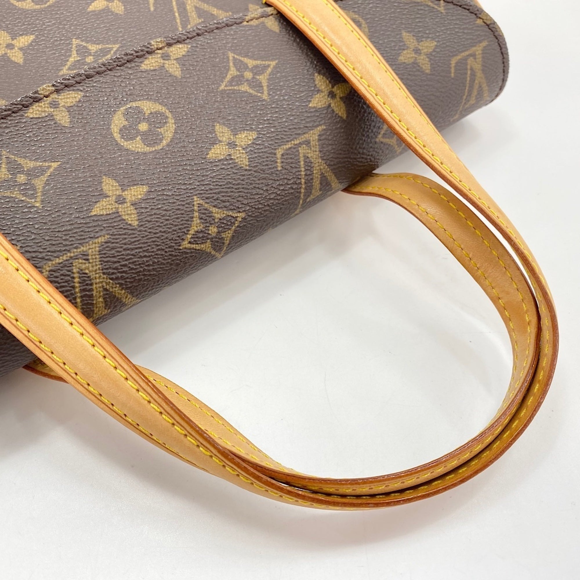 Louis Vuitton Brown Handbag (Pre-Owned)